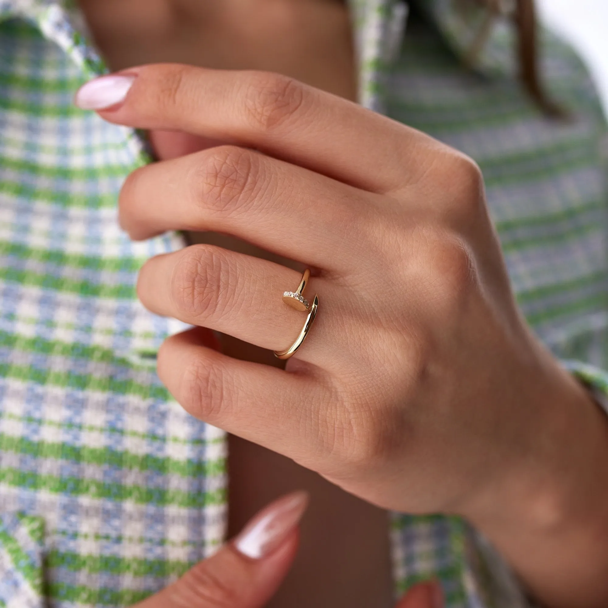 14k Gold Slim Stone Stud Ring