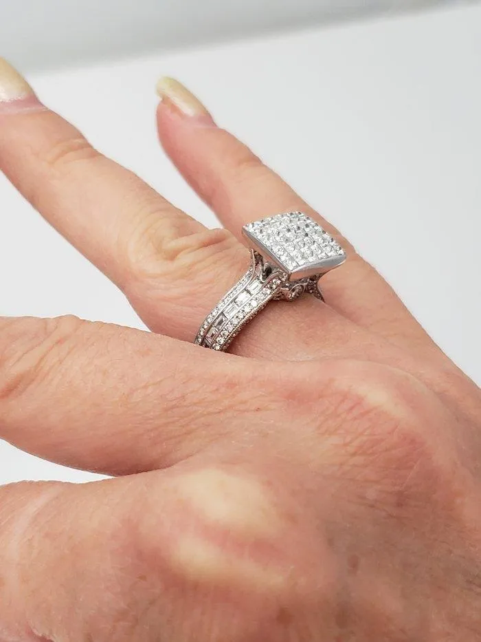 18k White Gold Rayalty 2.00ct Princess Diamond Invisible Set Ring