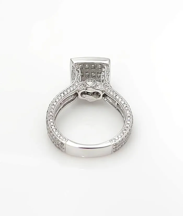18k White Gold Rayalty 2.00ct Princess Diamond Invisible Set Ring