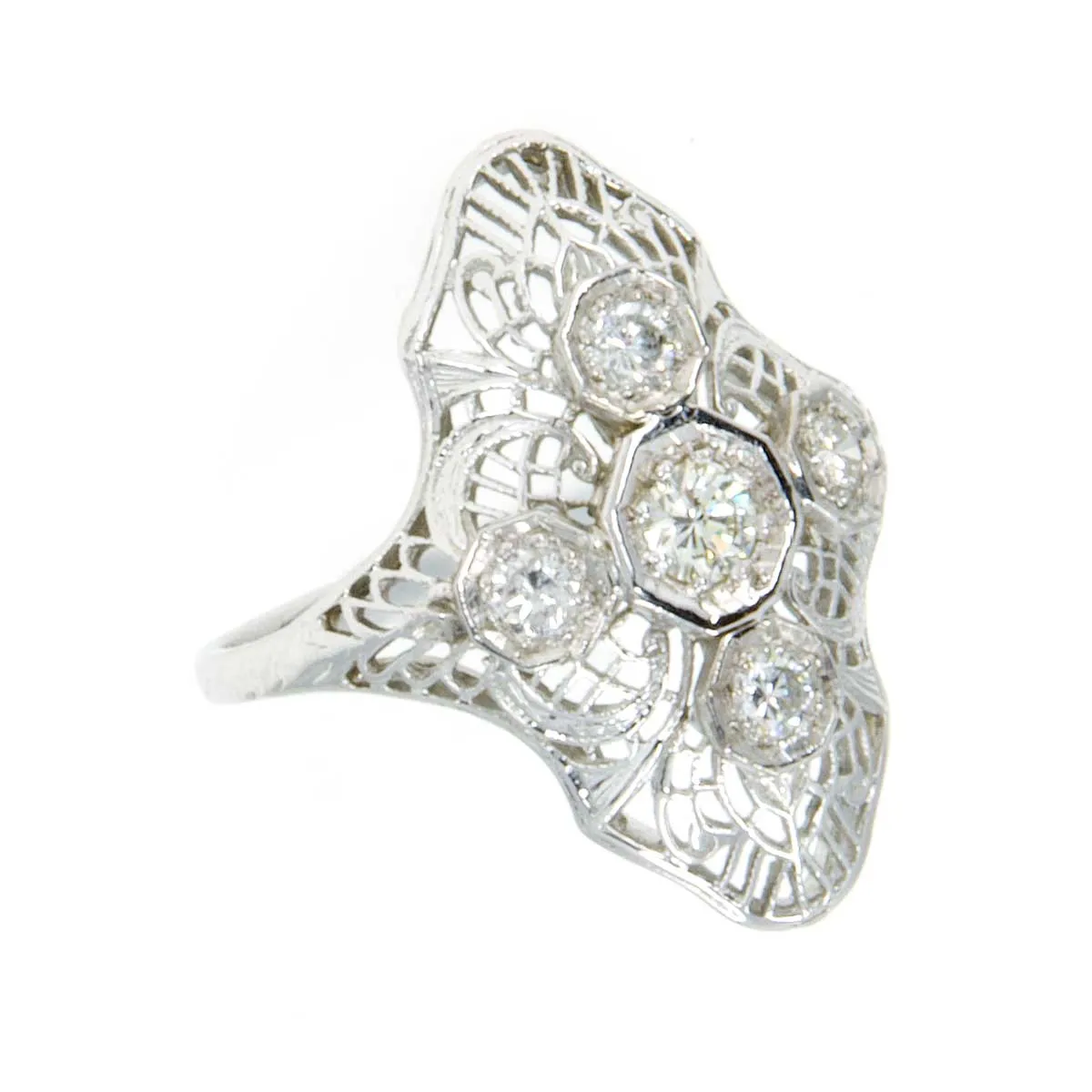 1920s Art Deco Filigree Diamond Ring