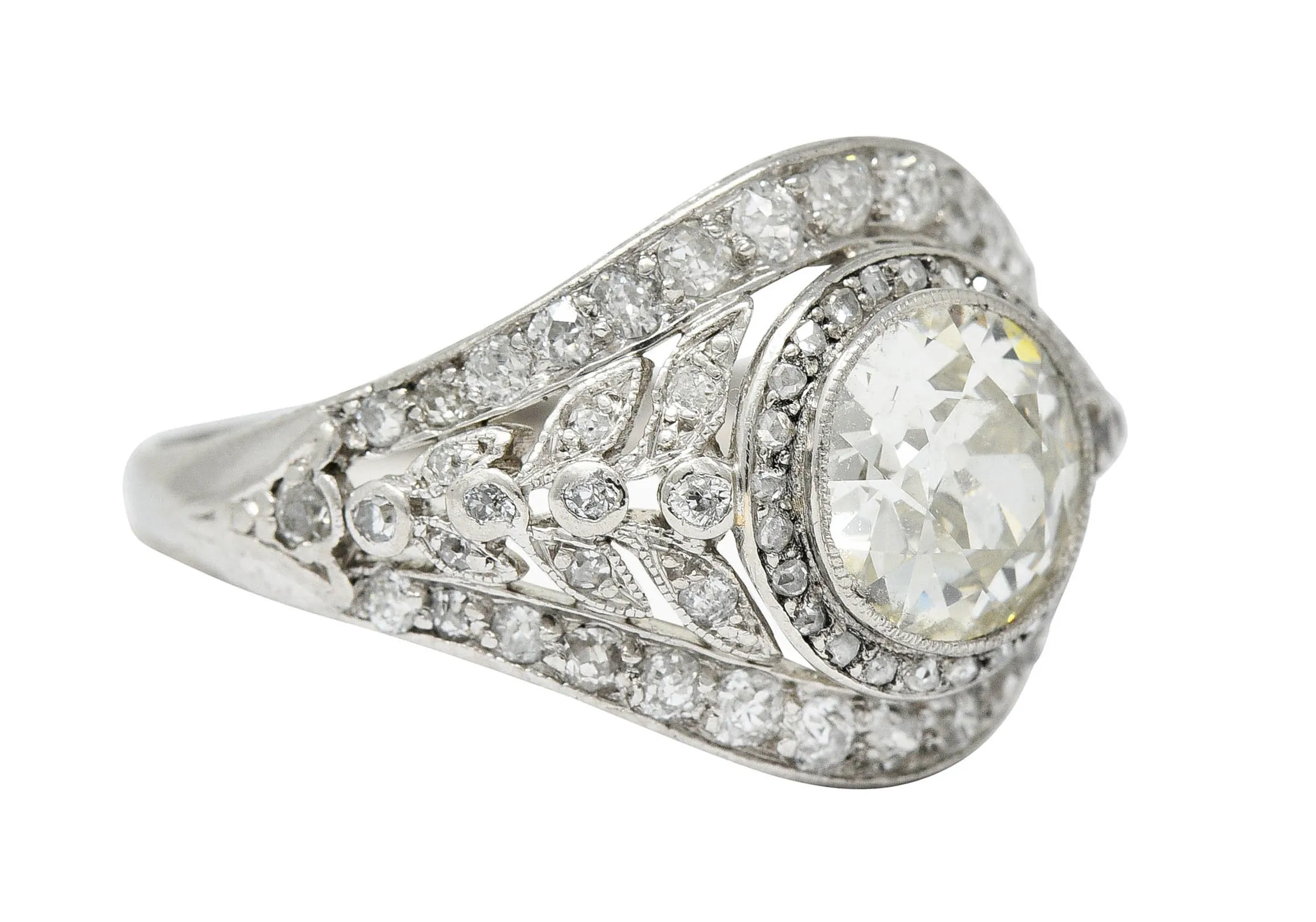 1920's Early Art Deco 2.12 CTW Diamond Platinum Laurel Band Ring GIA