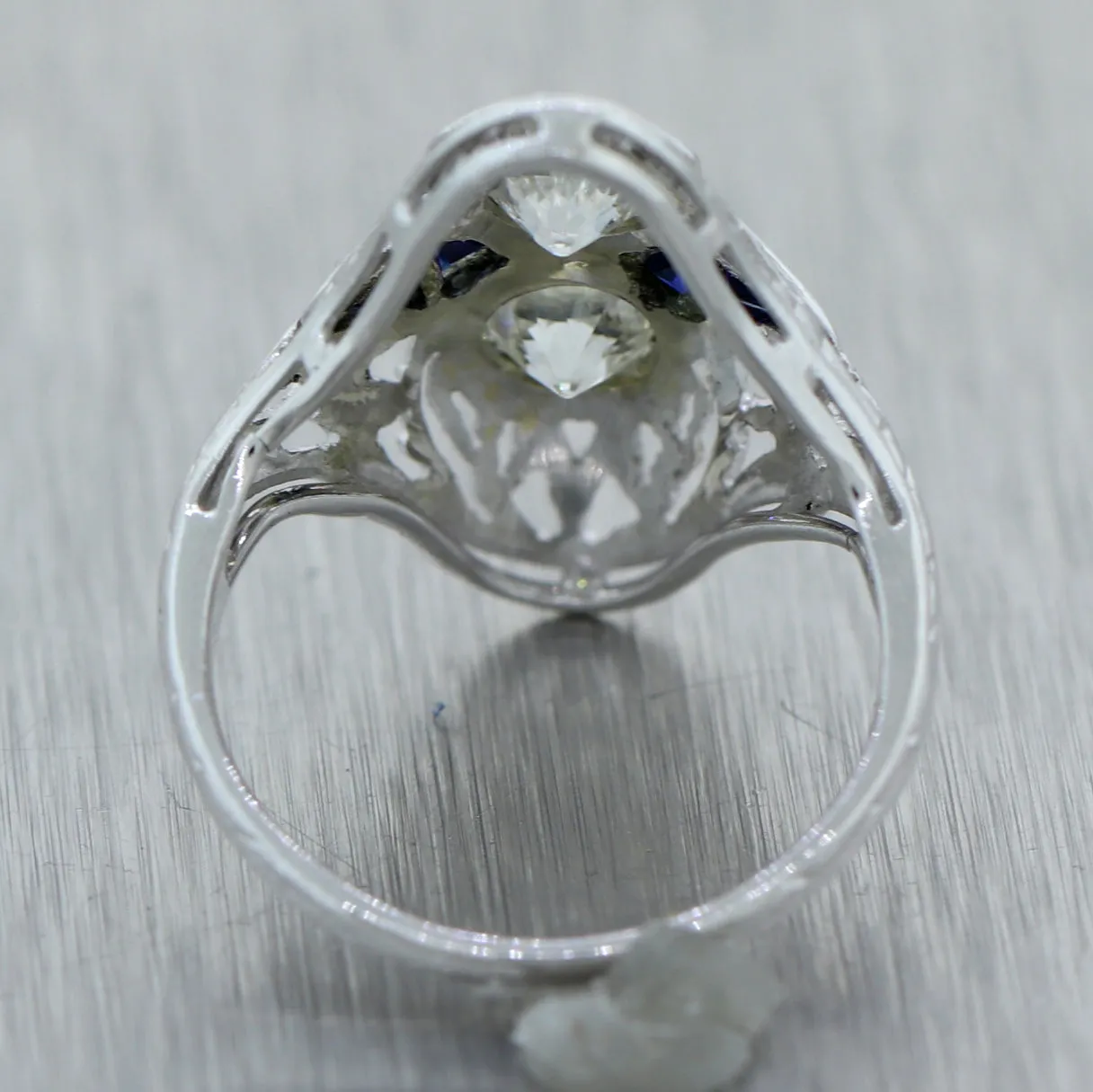 1930s Antique Art Deco 18k White Gold 0.42ctw Diamond Sapphire Filigree Ring