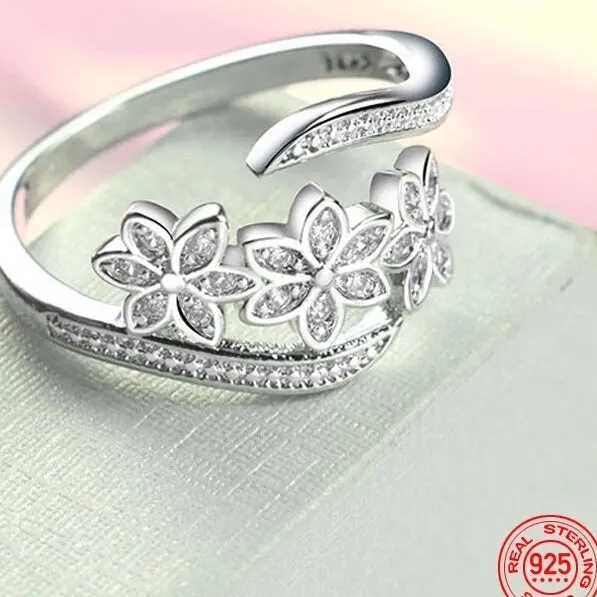 3 Flower Ring