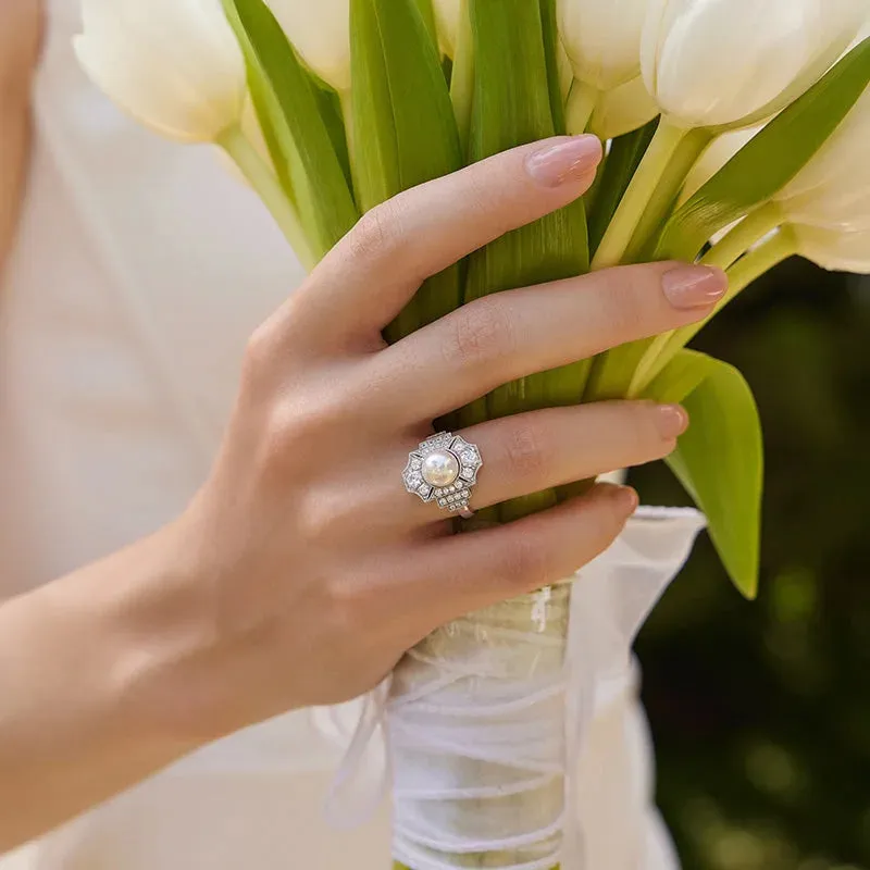 Akoya Pearl Ring 18K White Gold Diamond