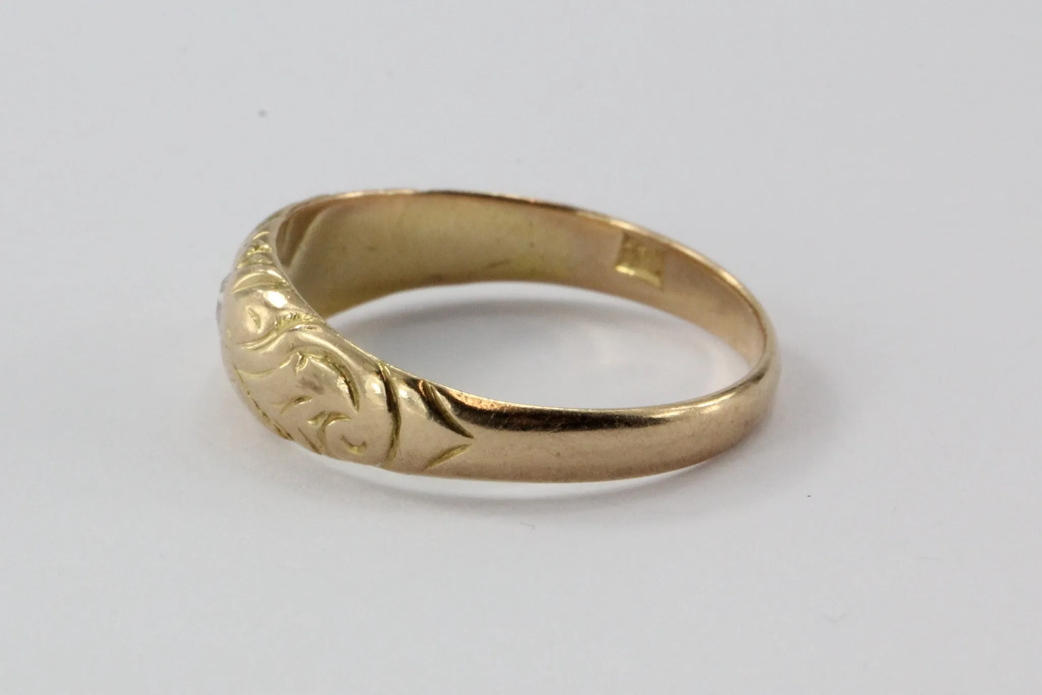 Antique Victorian 14K Gold & Old Mine Diamond Gypsy Set Engagement Ring
