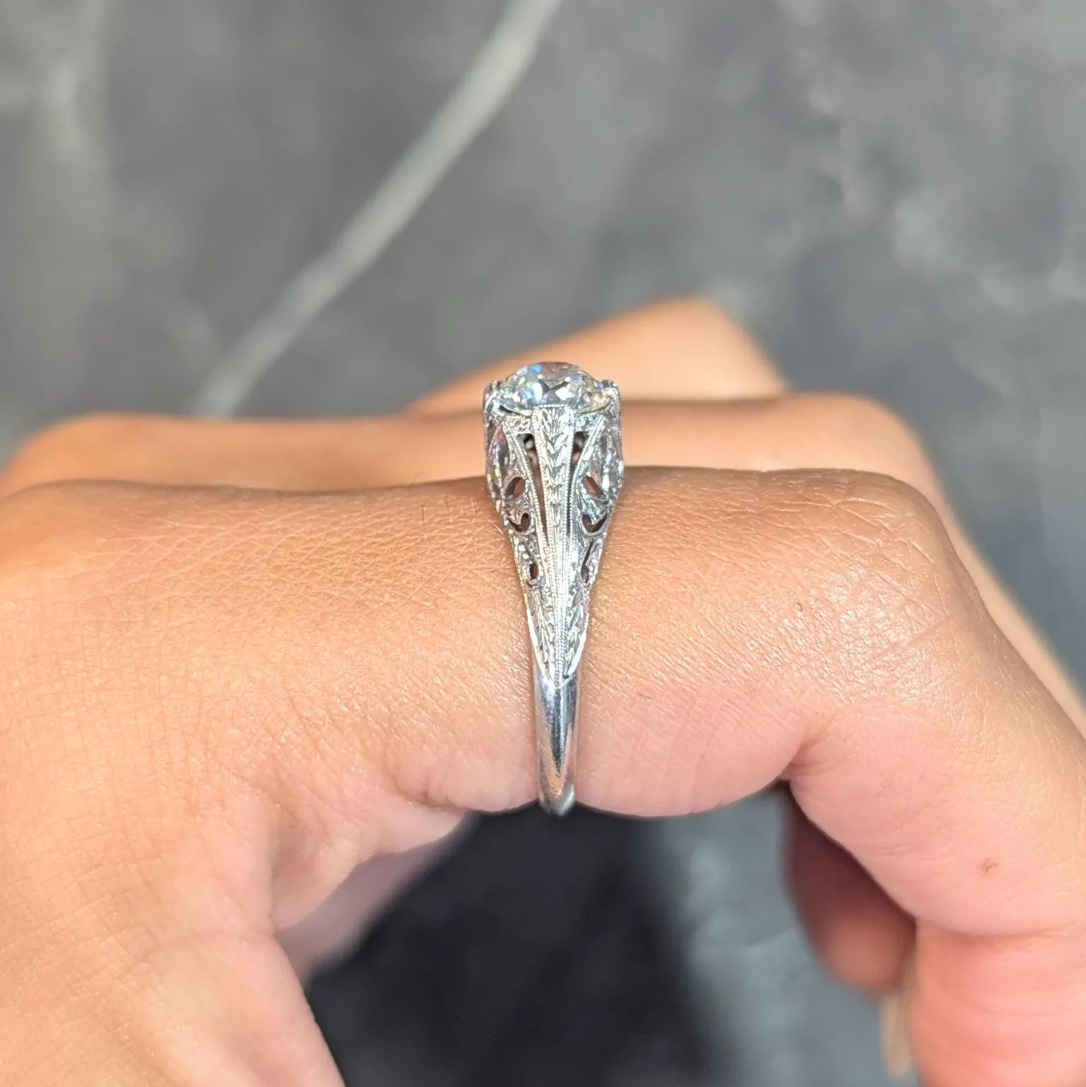 Art Deco 1.02 CTW Diamond Platinum Antique Foliate Solitaire Engagement Ring GIA