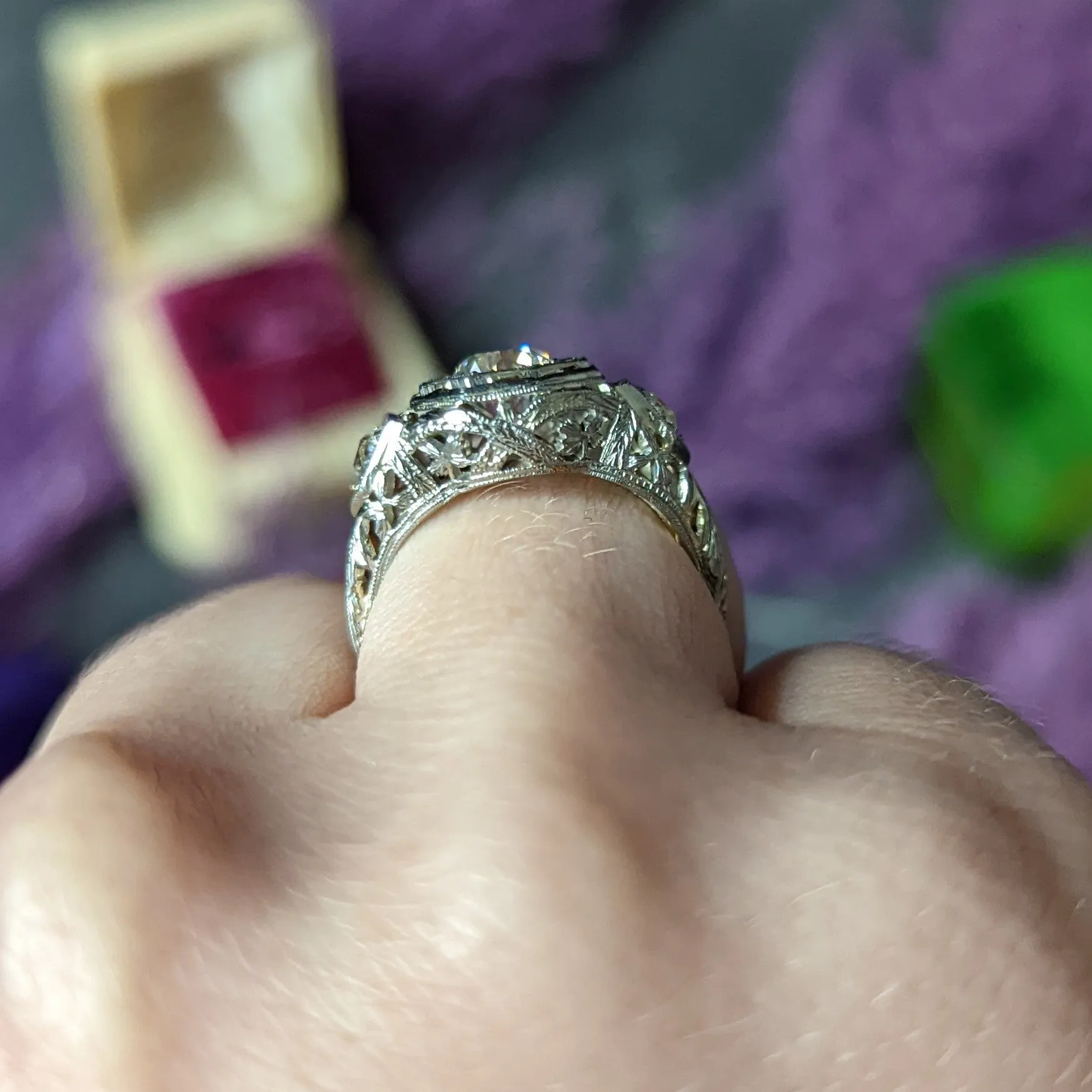 Art Deco 1.41 CTW Diamond 18 Karat White Gold Floral Vintage Engagement Ring GIA