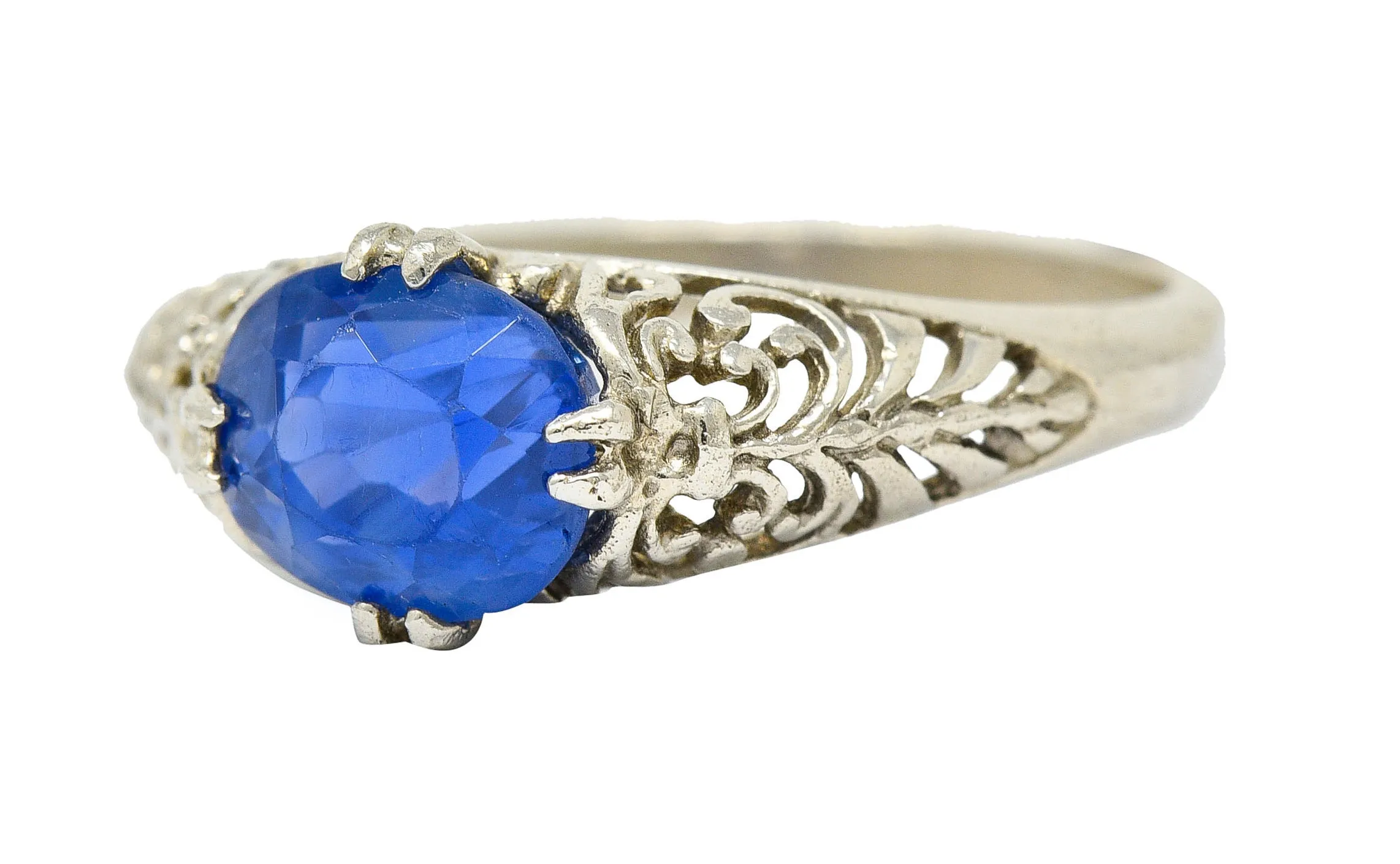 Art Deco 1.90 CTW Sapphire 14 Karat White Gold Scrolled Foliate Ring