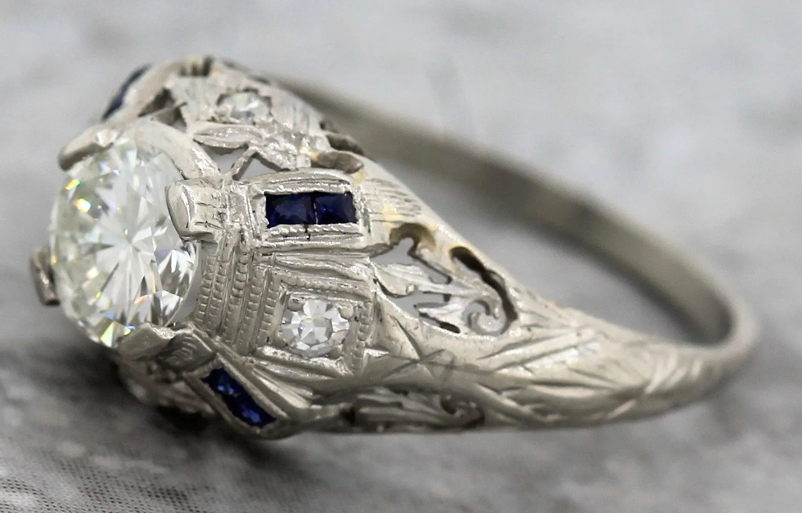 Art Deco Filigree Platinum 0.80ctw Diamond Sapphire Engagement Ring EGL USA