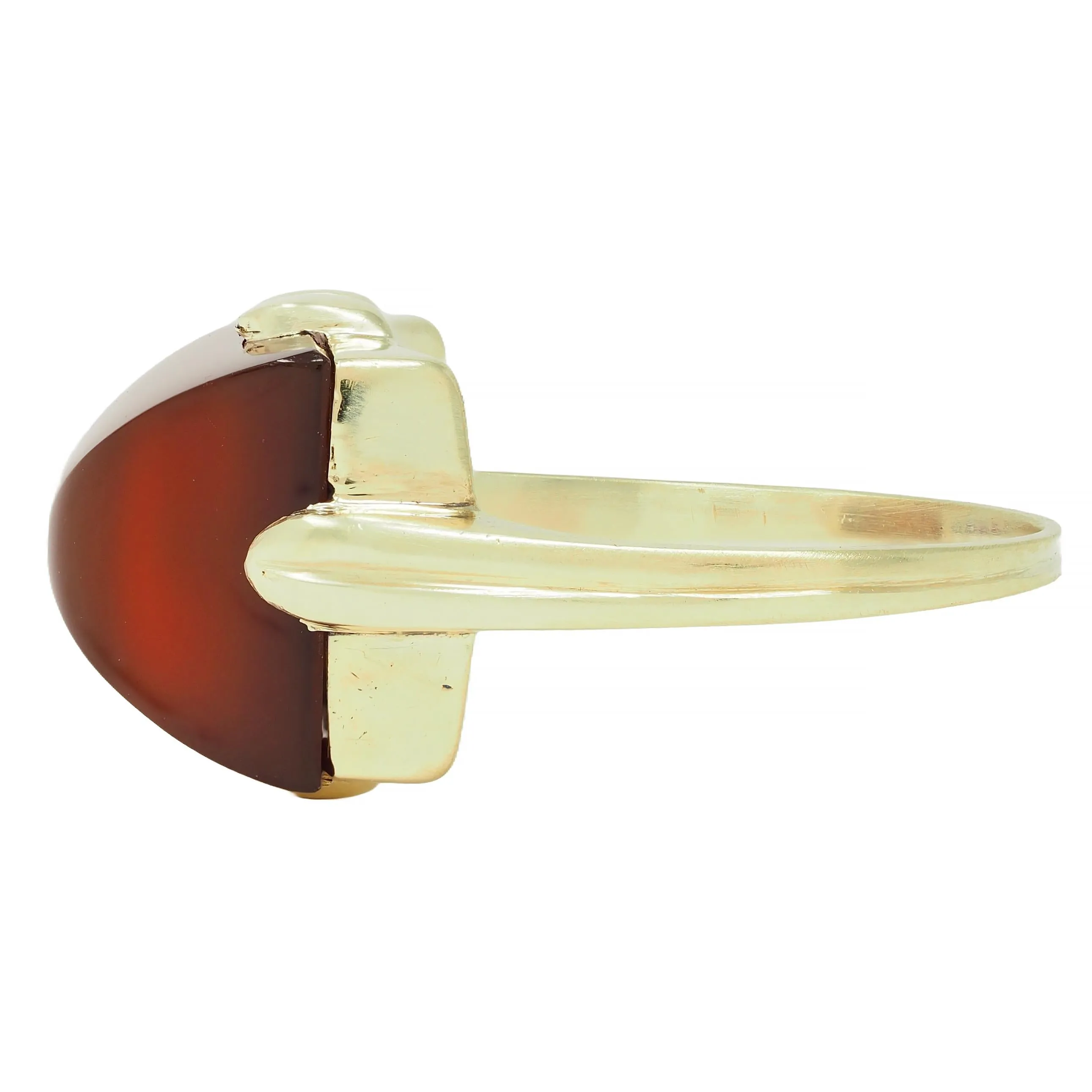 Art Deco Sugarloaf Carnelian 14 Karat Yellow Gold Antique Ring
