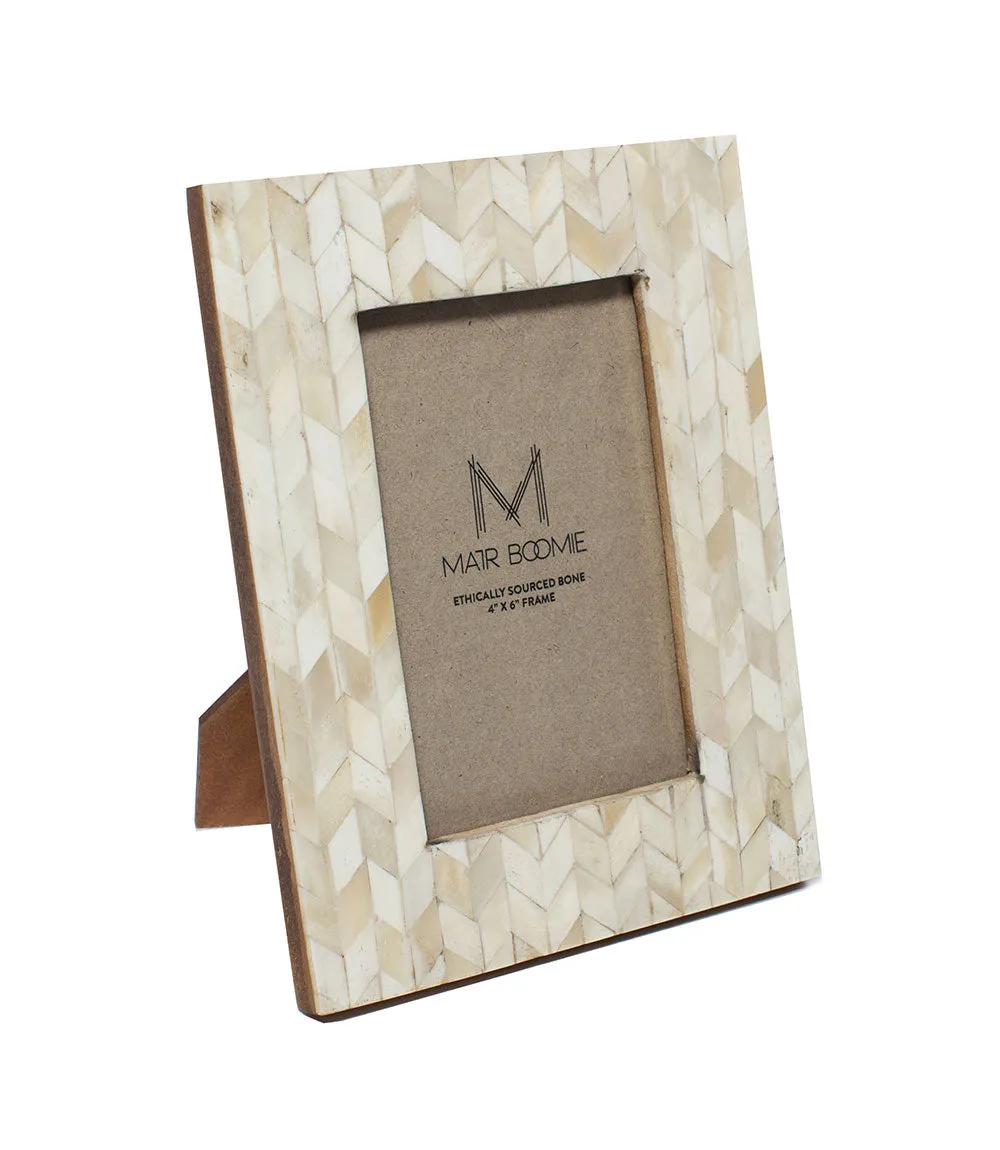 Artemis 4x6 Picture Frame - Fair Trade Hand Carved by Matr Boomie