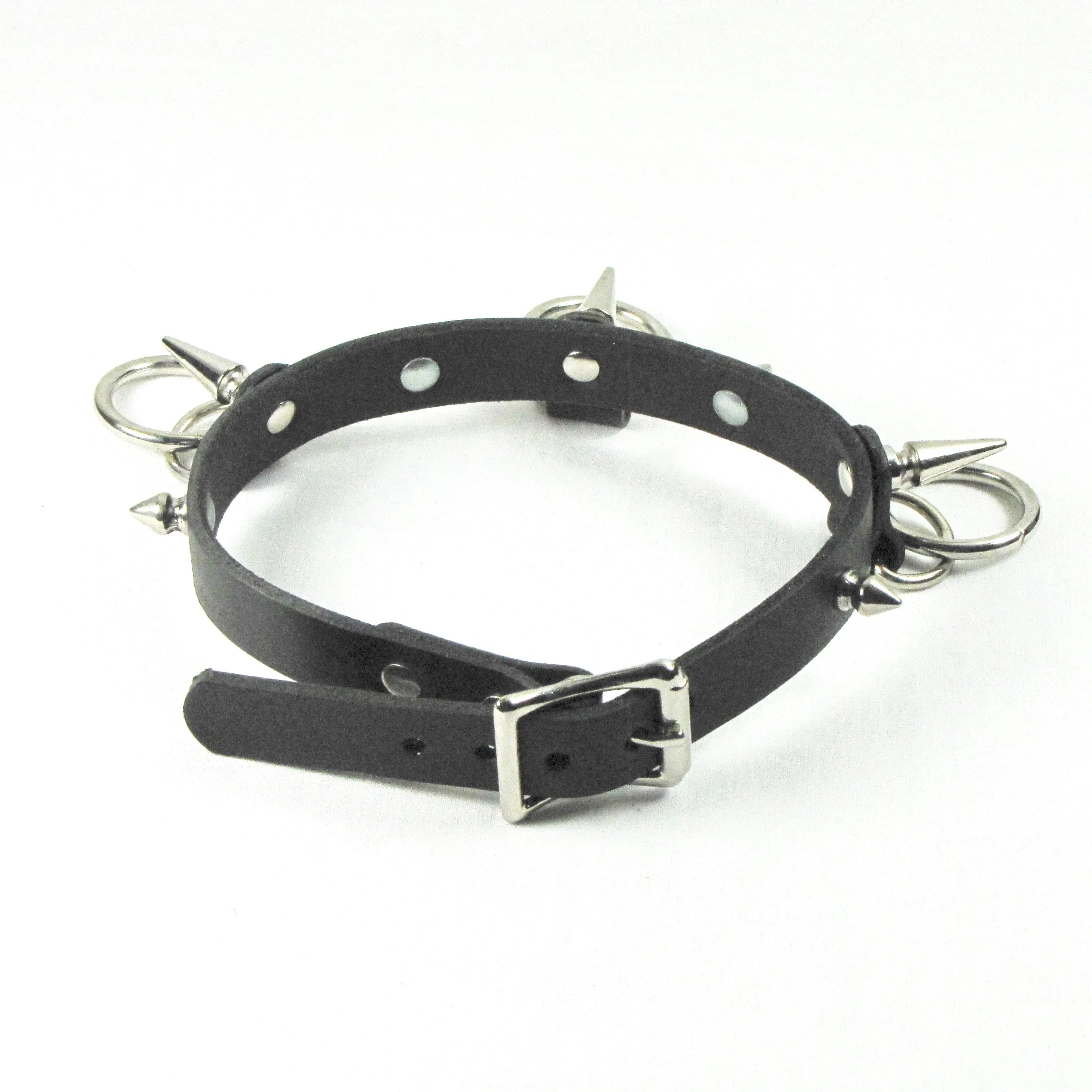 BCK-002  3/4" Choker w/ Short/Tall Spikes & O-Rings
