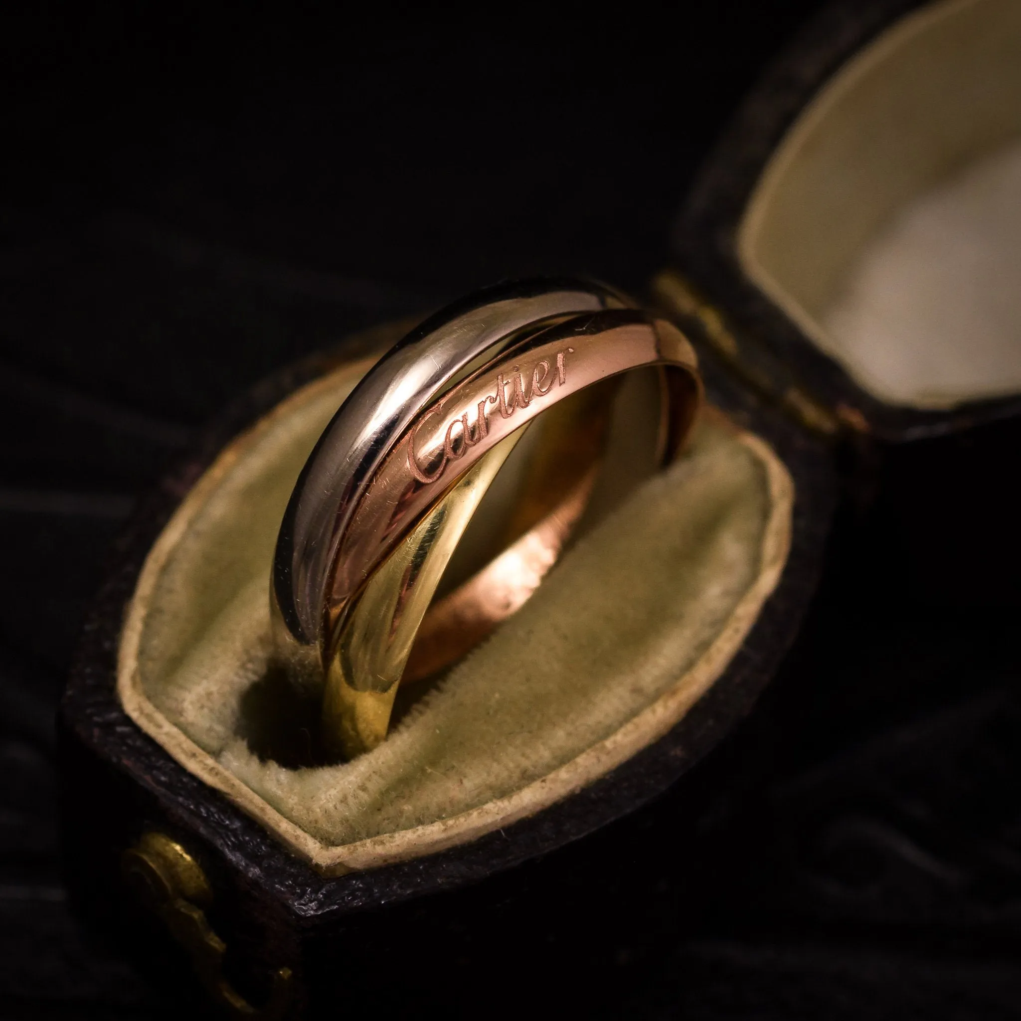Cartier Trilogy Russian Wedding Band
