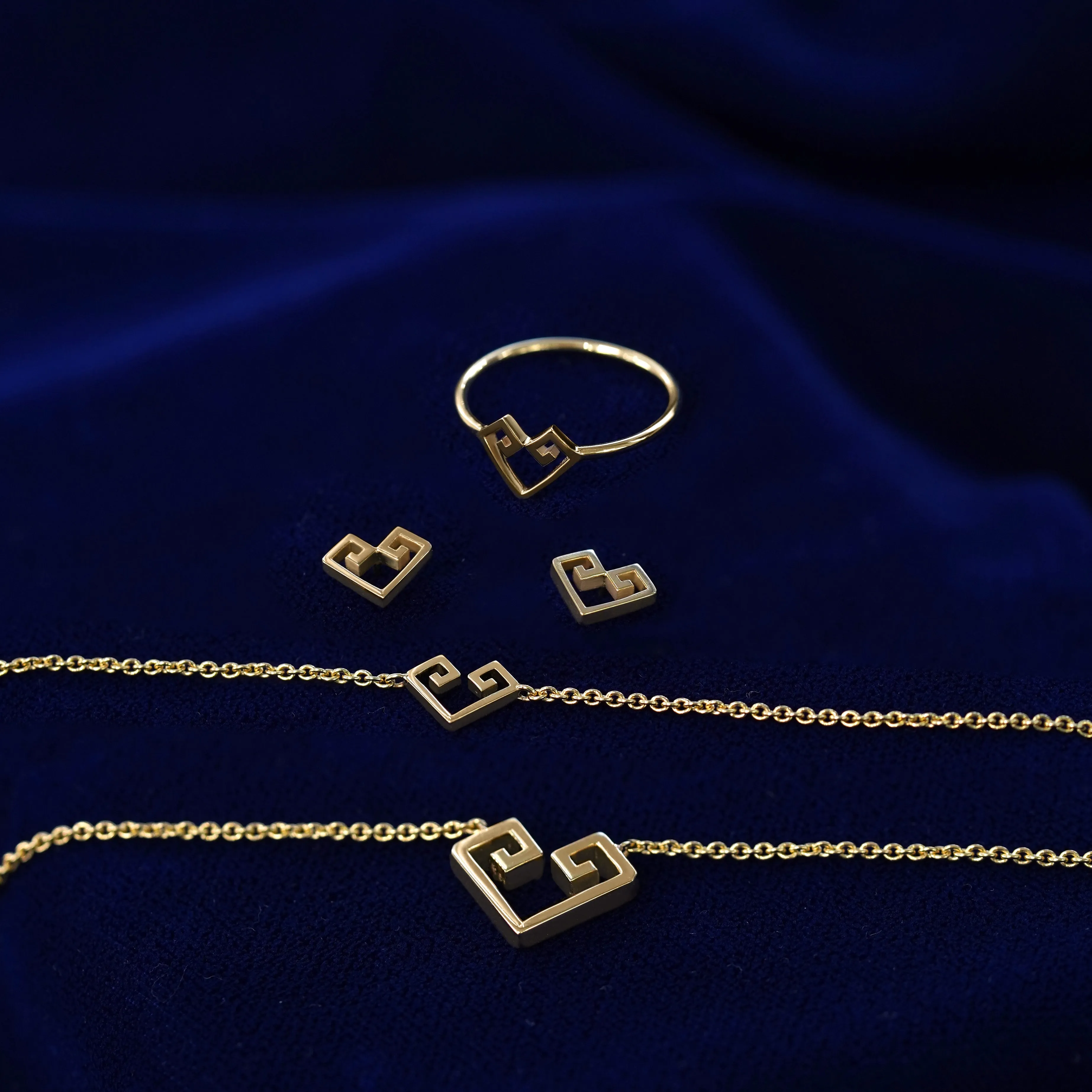 Chere Heart Ring