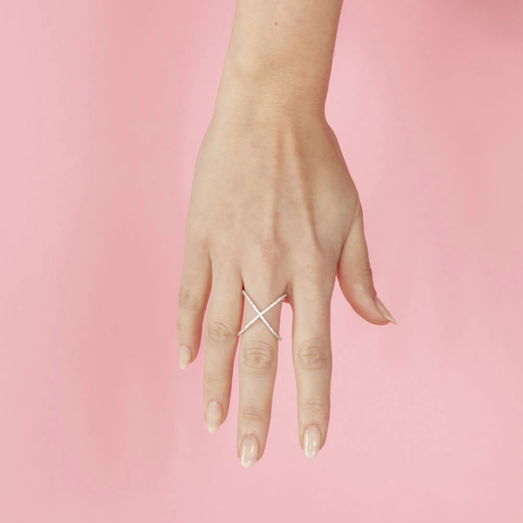 Criss Cross Ring