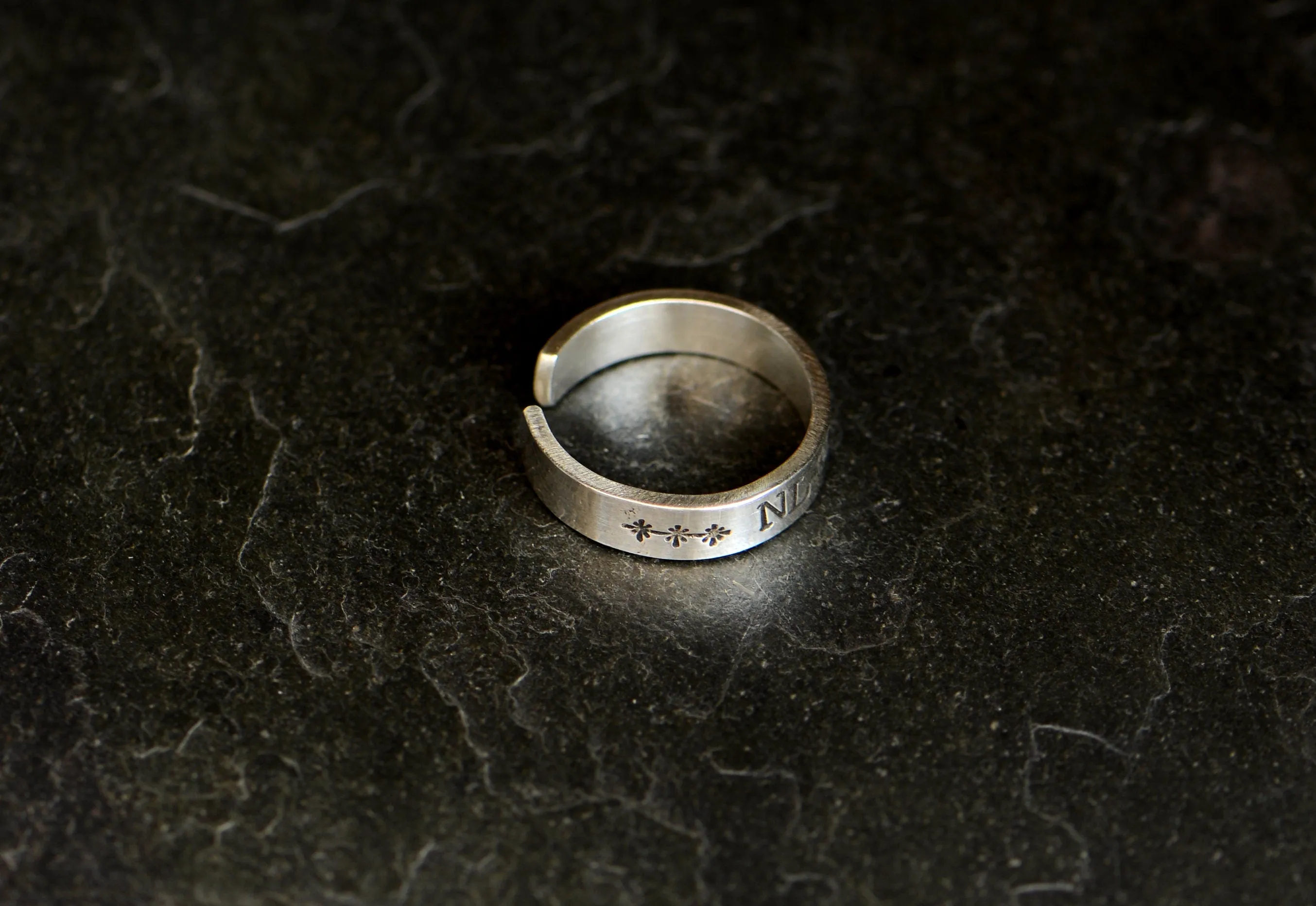custom sterling silver toe ring with initials and small stars