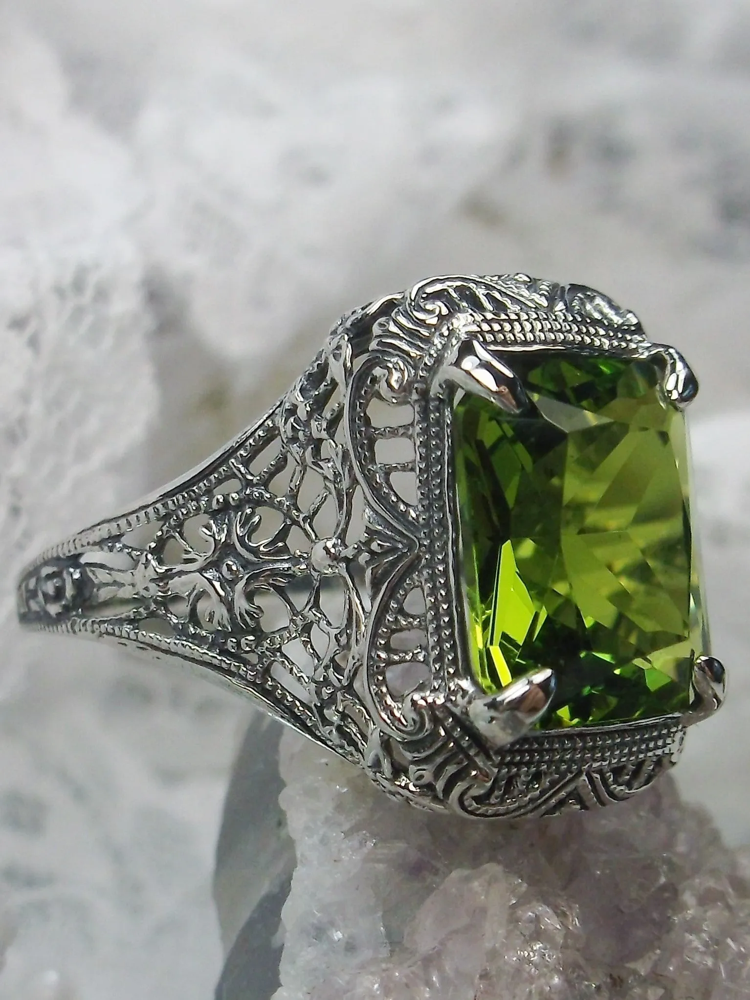 D200, Autumn Ring, Rectangle Gem, Vintage Jewelry #D200