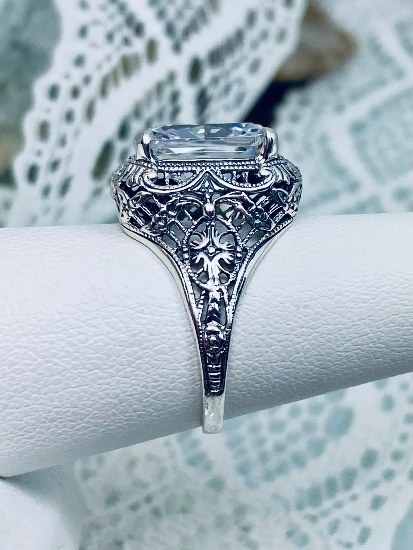 D200, Autumn Ring, Rectangle Gem, Vintage Jewelry #D200