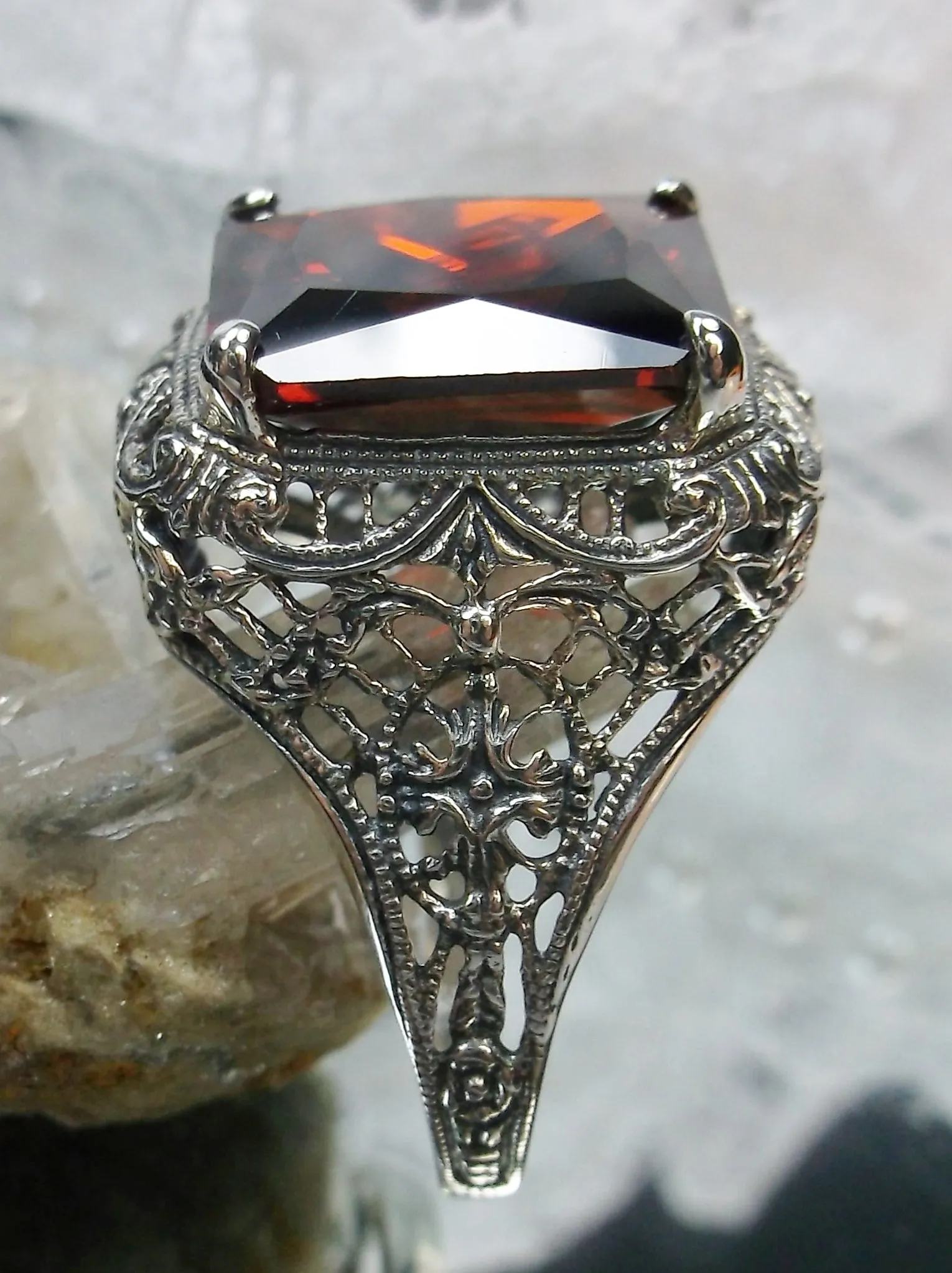 D200, Autumn Ring, Rectangle Gem, Vintage Jewelry #D200