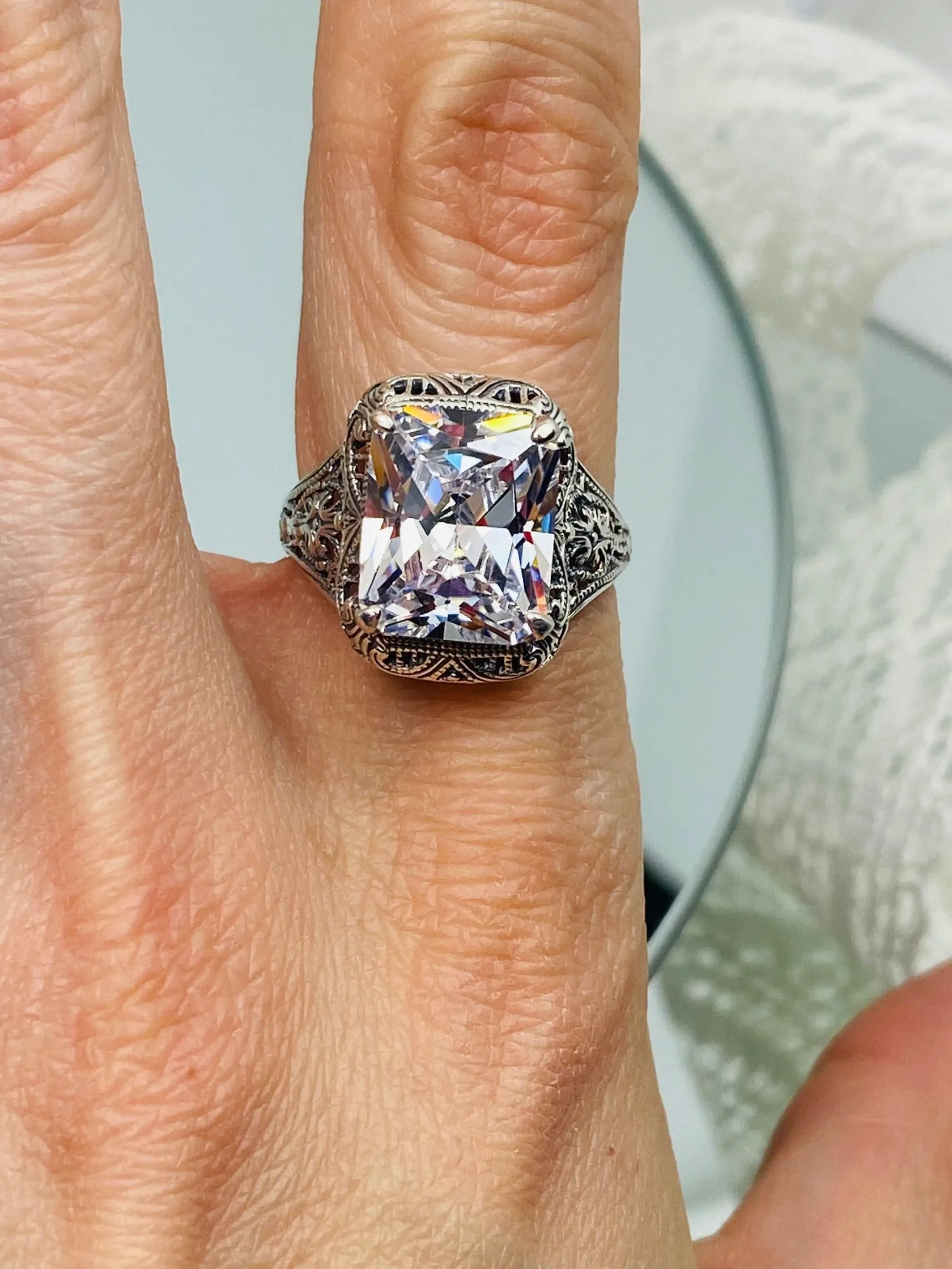 D200, Autumn Ring, Rectangle Gem, Vintage Jewelry #D200