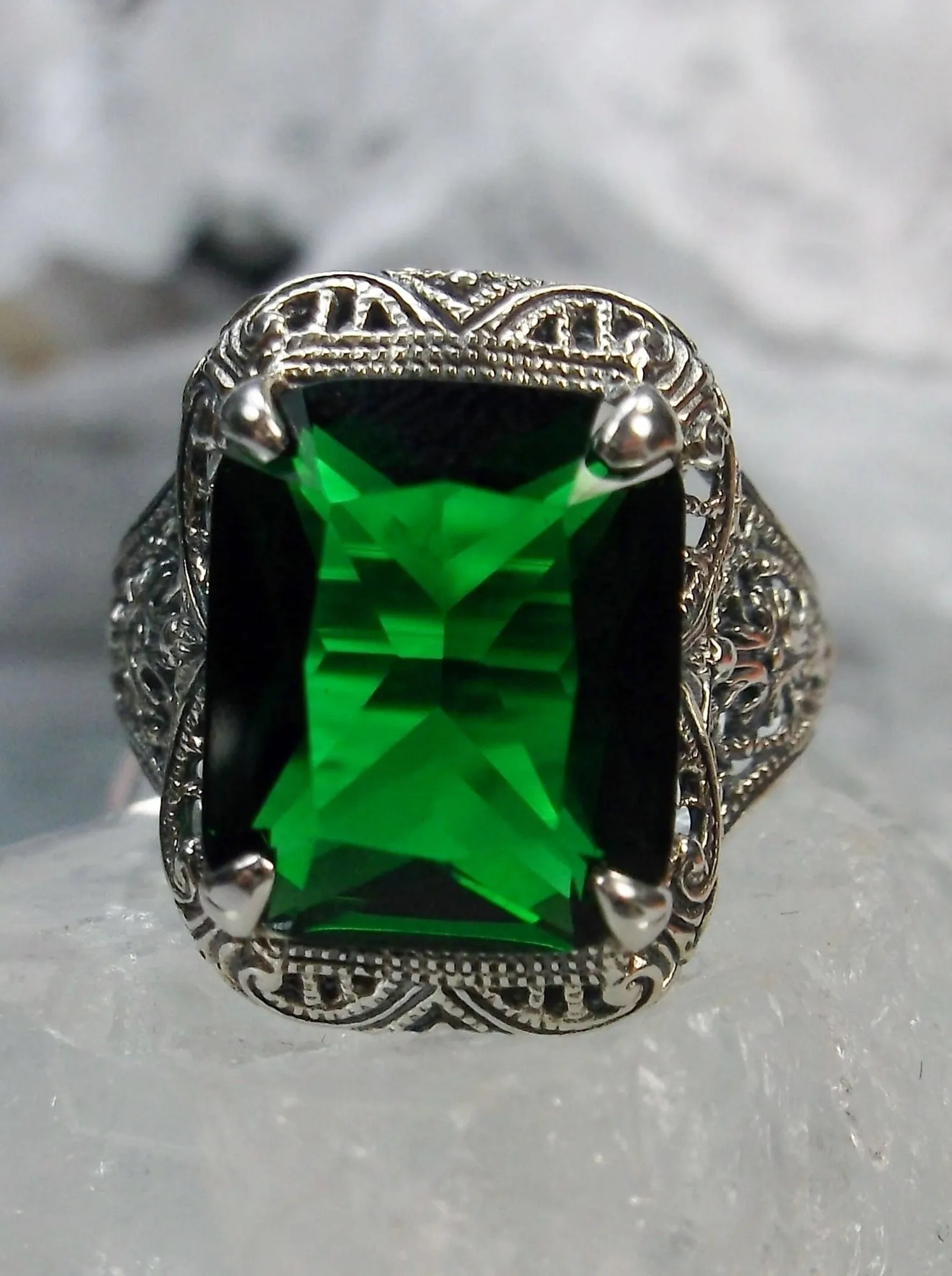 D200, Autumn Ring, Rectangle Gem, Vintage Jewelry #D200
