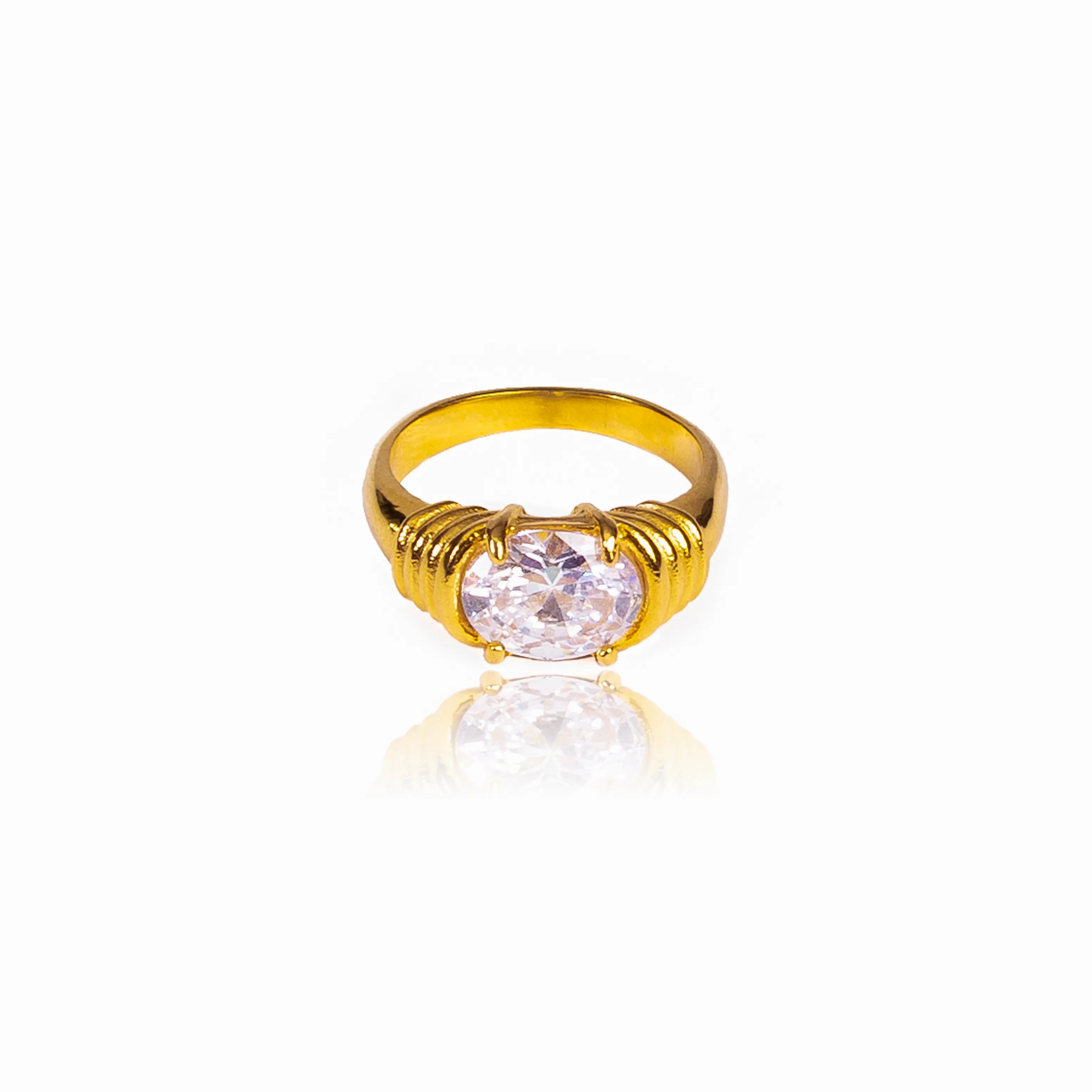 EASE RING - CRYSTAL