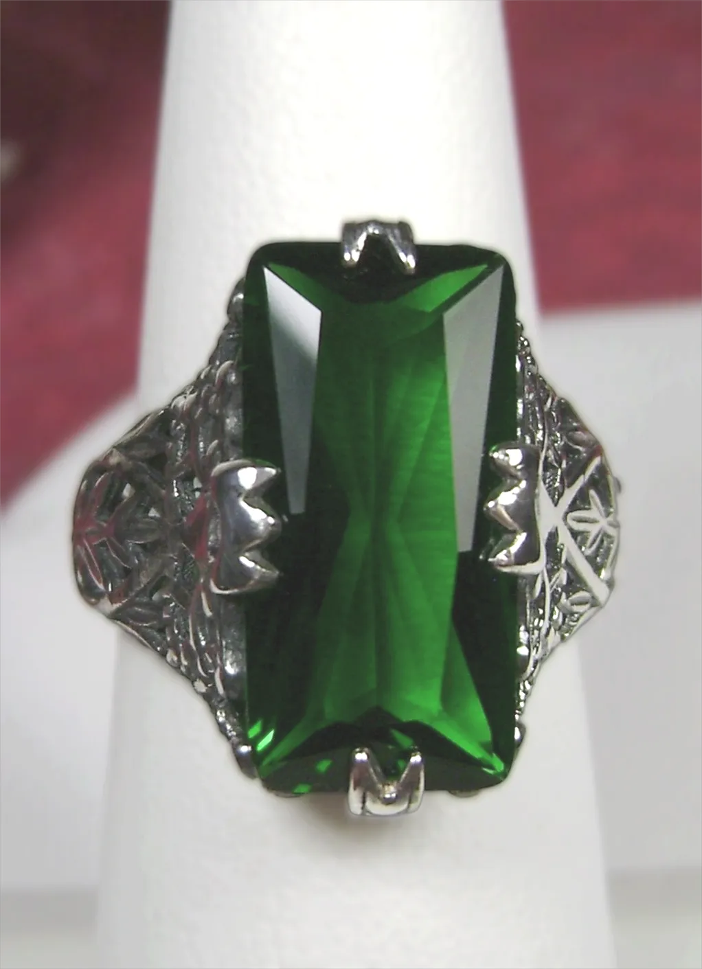 Emerald Ring, Baguette Intaglio, Victorian Jewelry #D31
