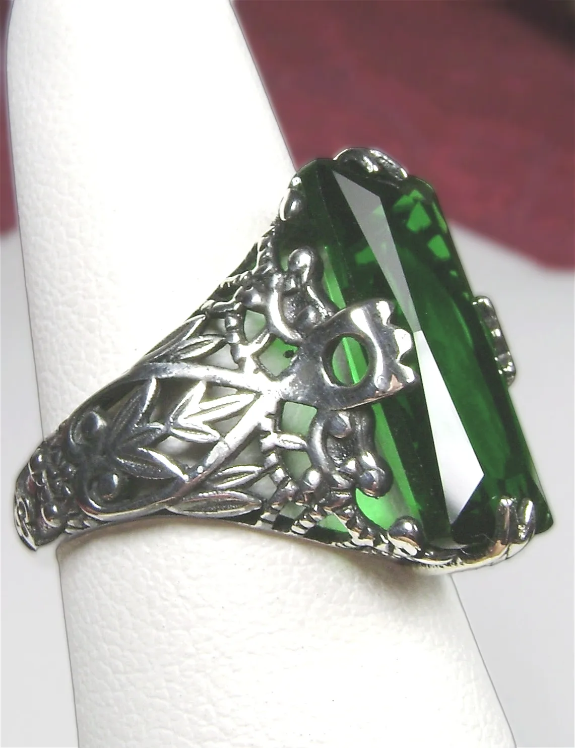 Emerald Ring, Baguette Intaglio, Victorian Jewelry #D31