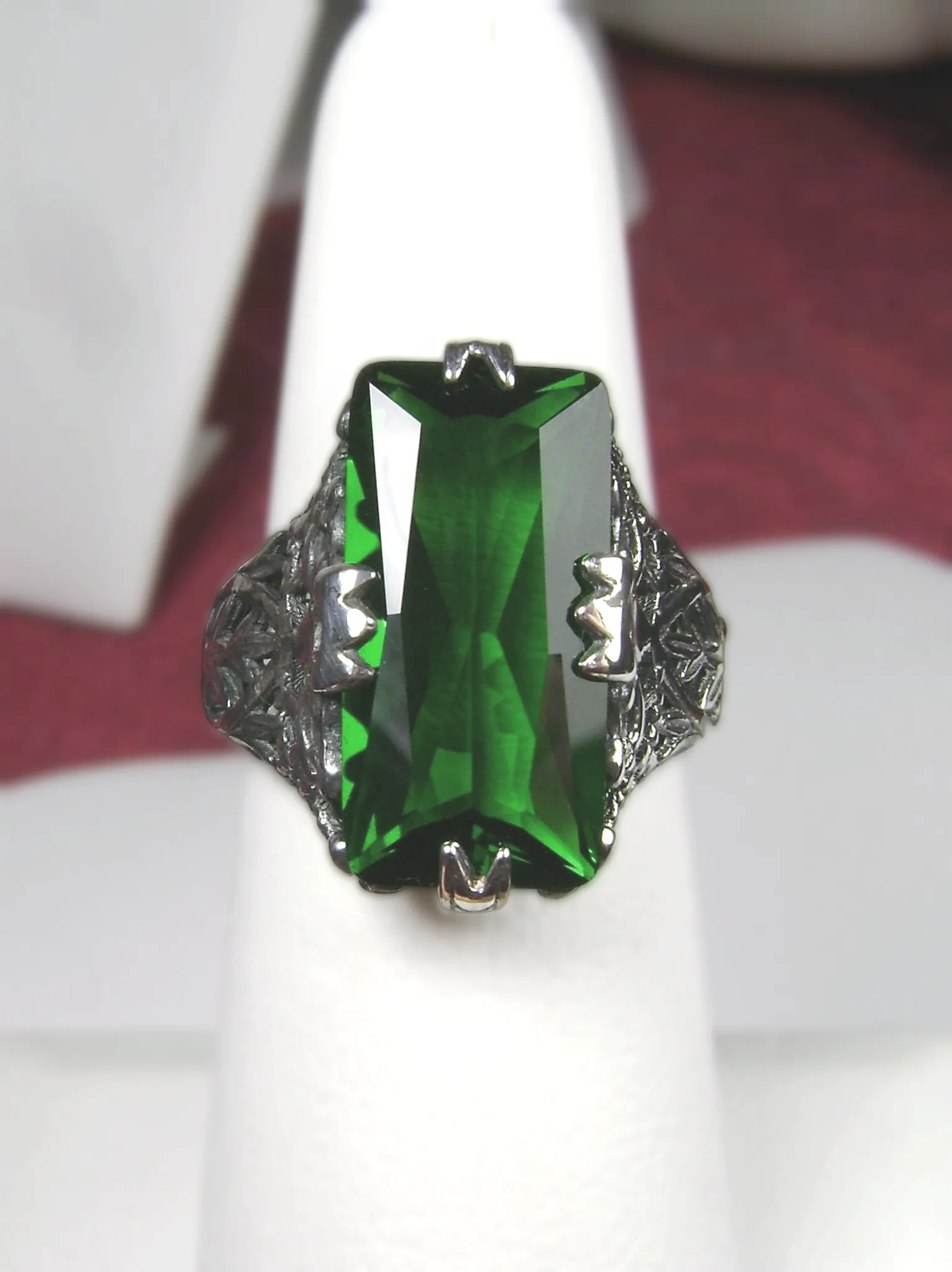 Emerald Ring, Baguette Intaglio, Victorian Jewelry #D31