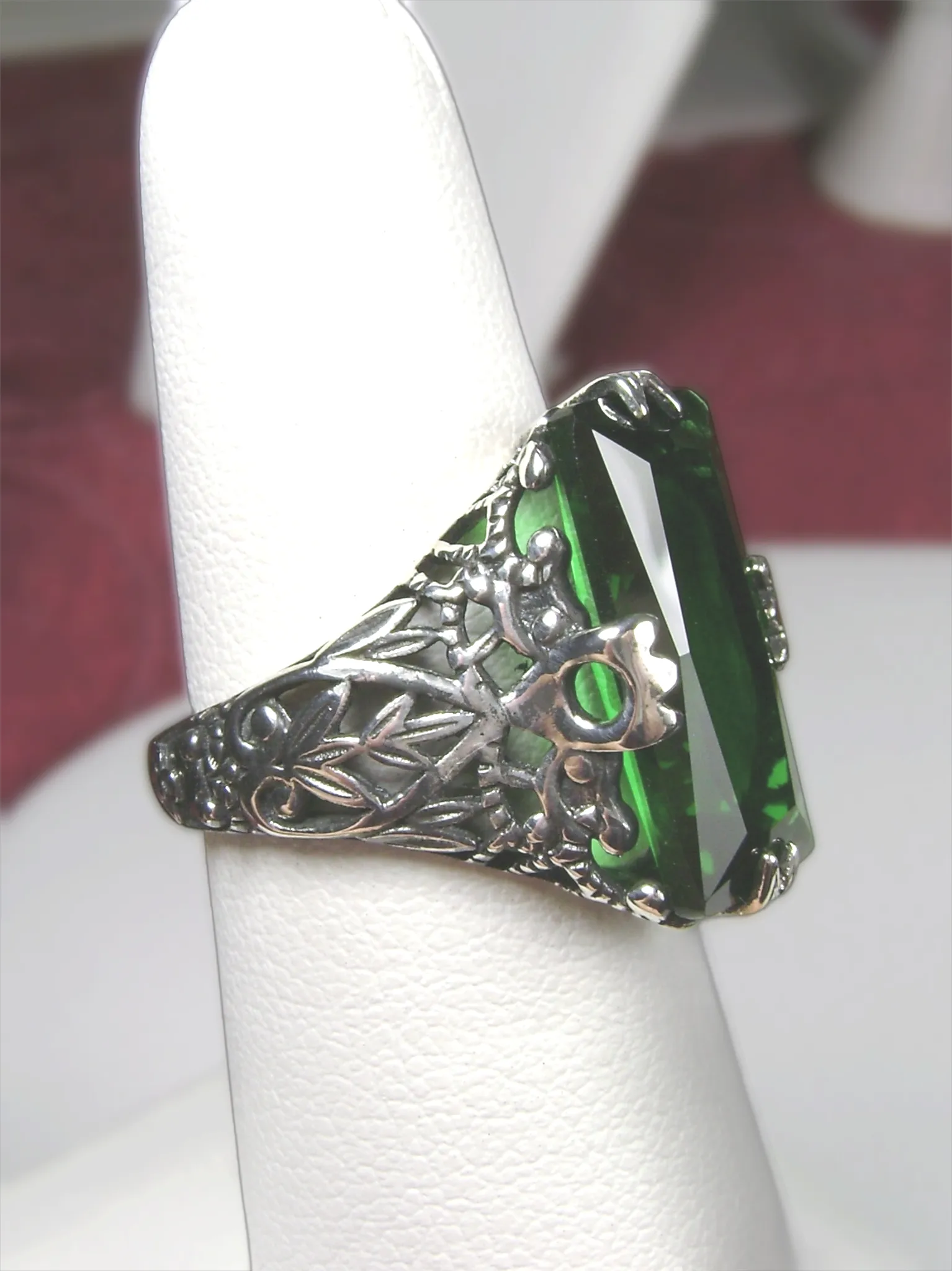 Emerald Ring, Baguette Intaglio, Victorian Jewelry #D31