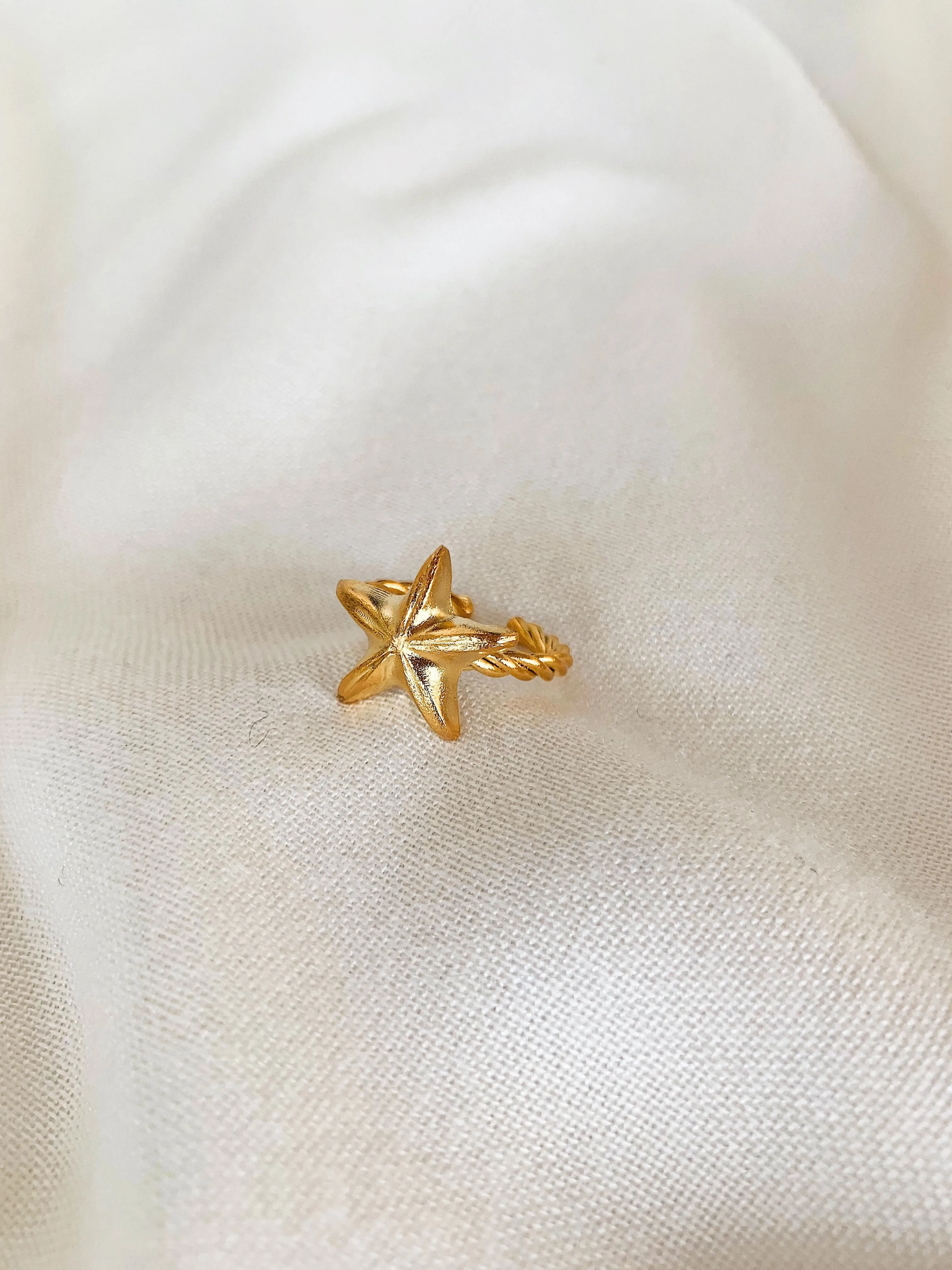 Fay Ring