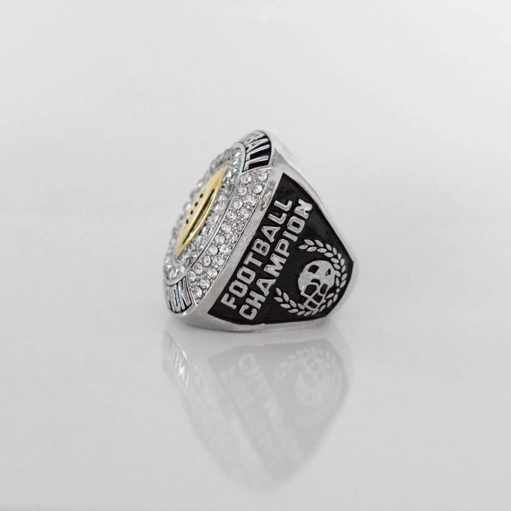 Football Champion 2022 - FoxRings Exclusive Championship Ring
