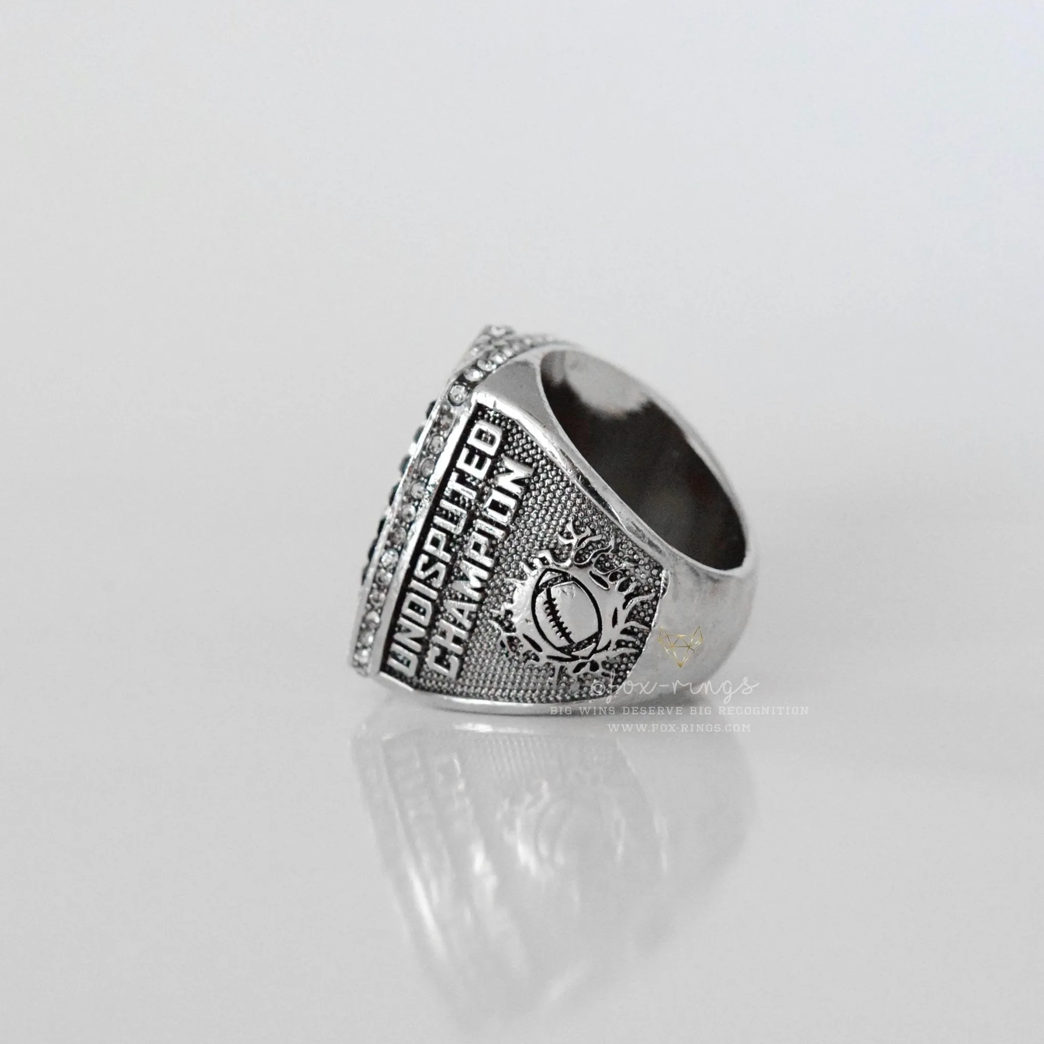 Football Champion Ring UNDISPUTED - FoxRings Exclusive Championship Ring