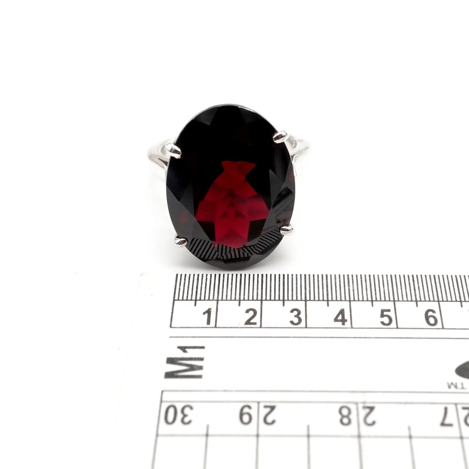 GARNET RING