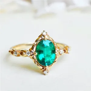 Green Stone Oval Ring