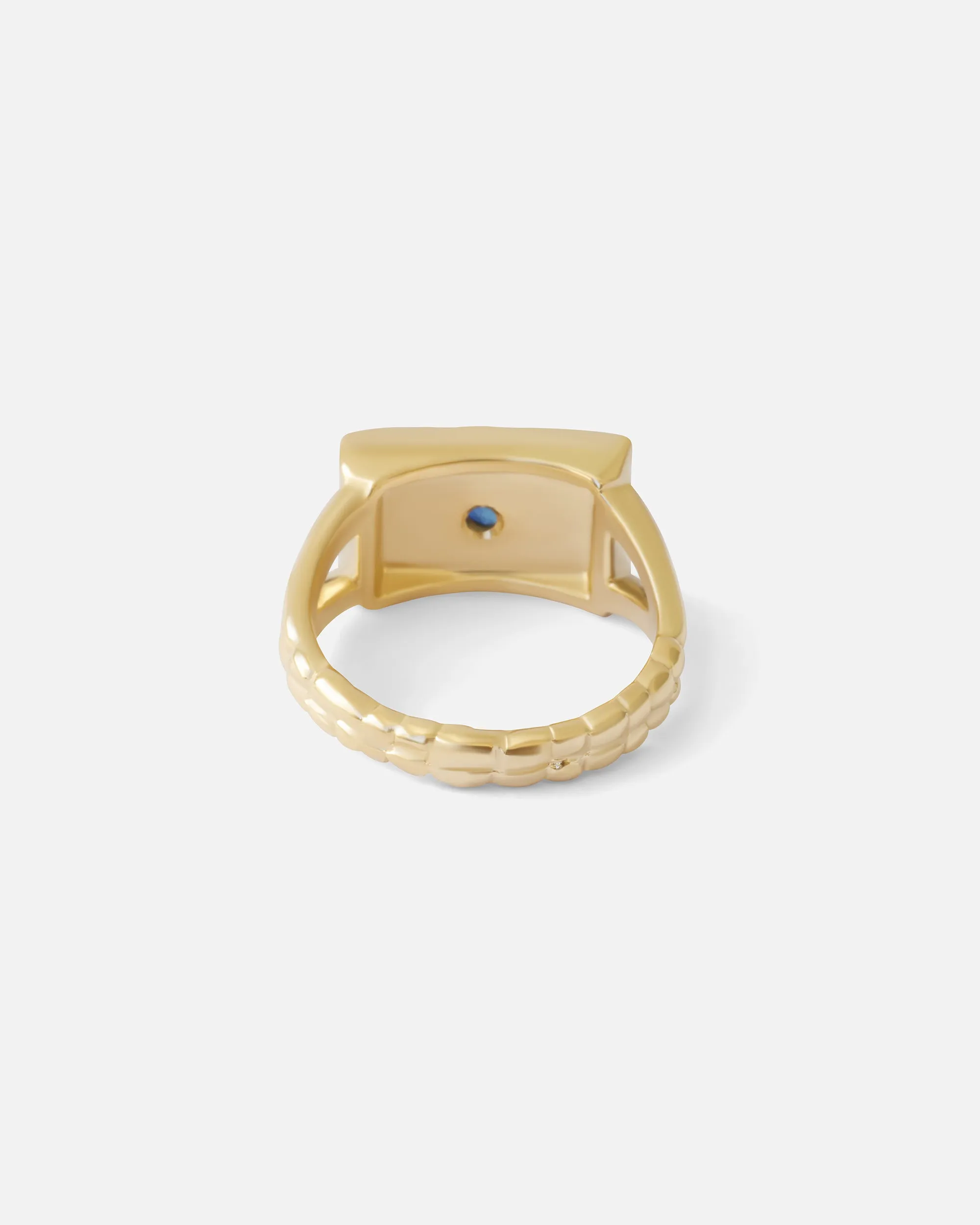 Intagliaux Blue Sapphire Ring