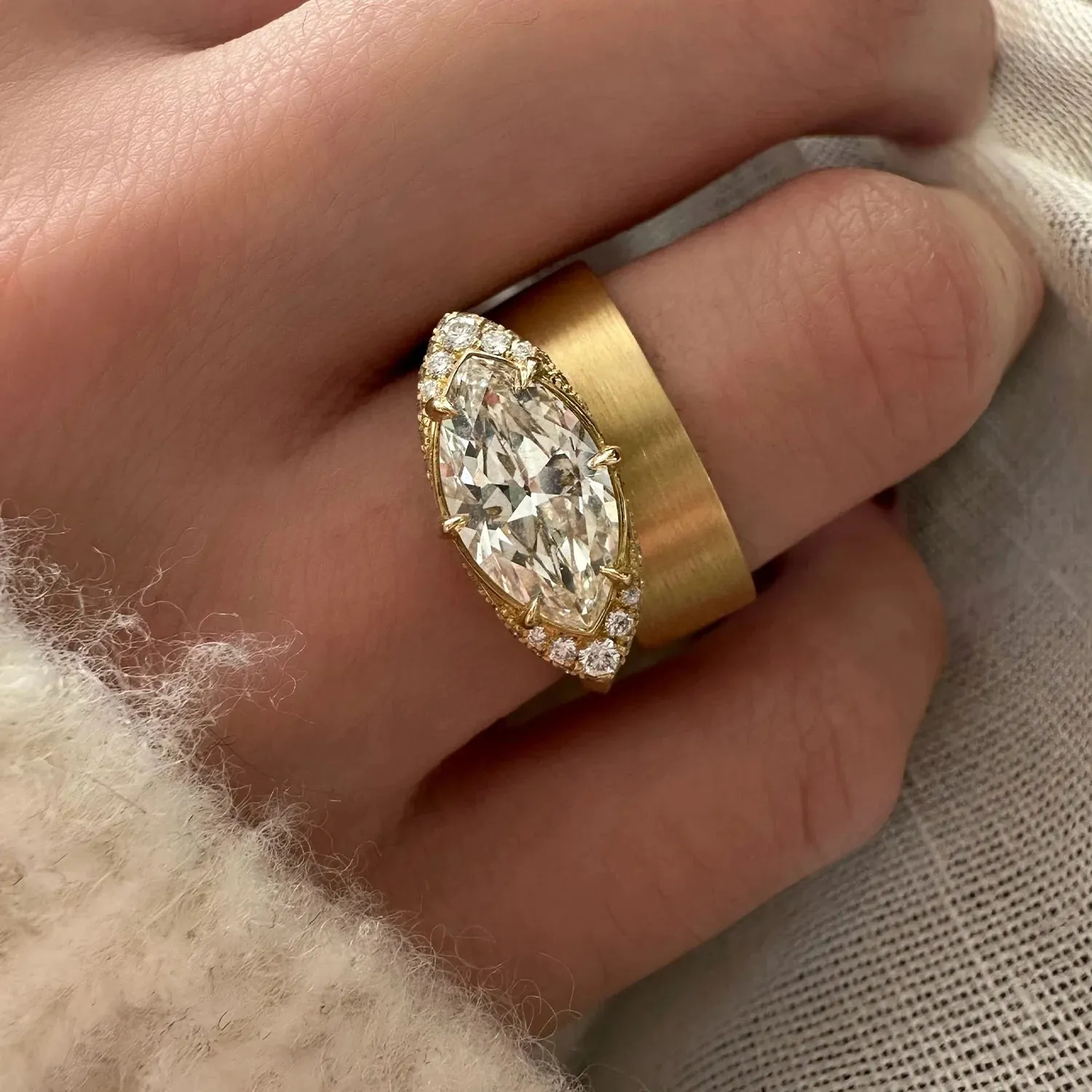 Jade Trau Mariam Ring - Semi Mount