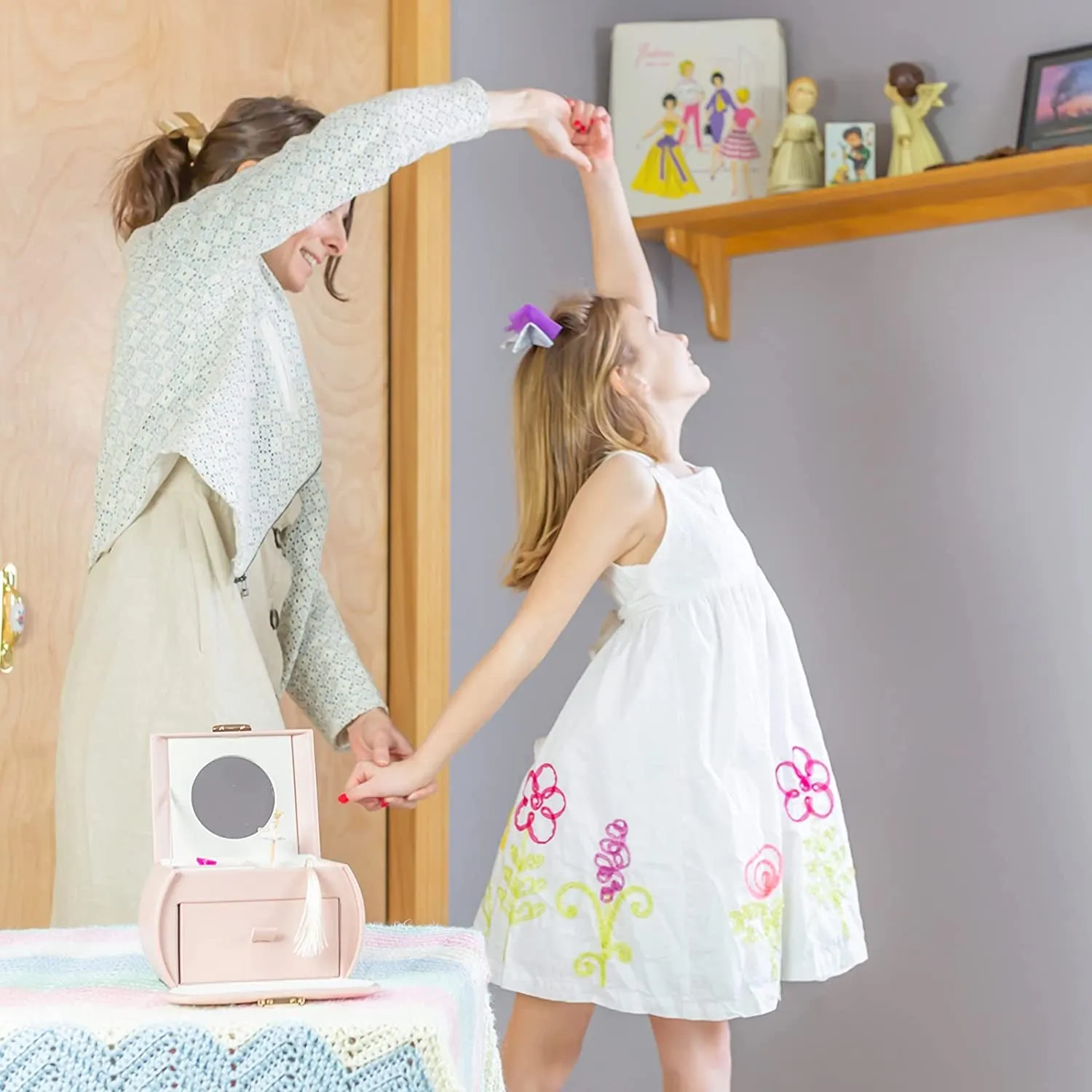 Kids Musical Jewelry Box with Ballerina and Stickers for Girls Kids - Pink