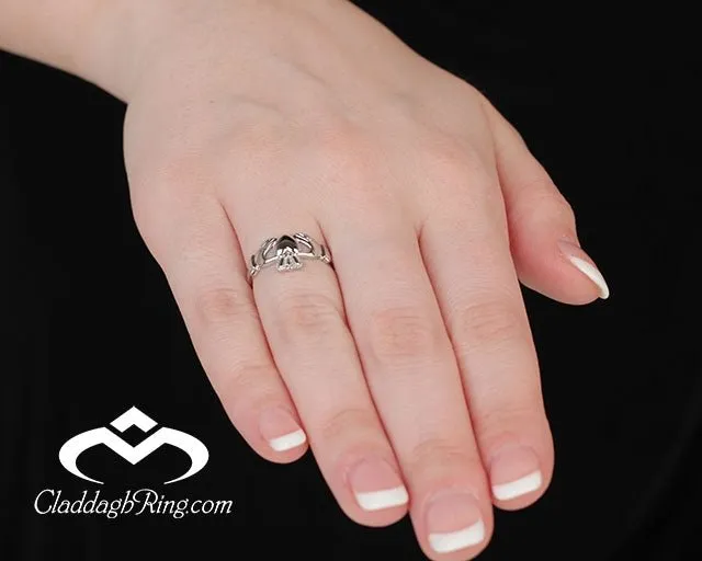 Ladies Petite Silver Claddagh Ring SL-SL1