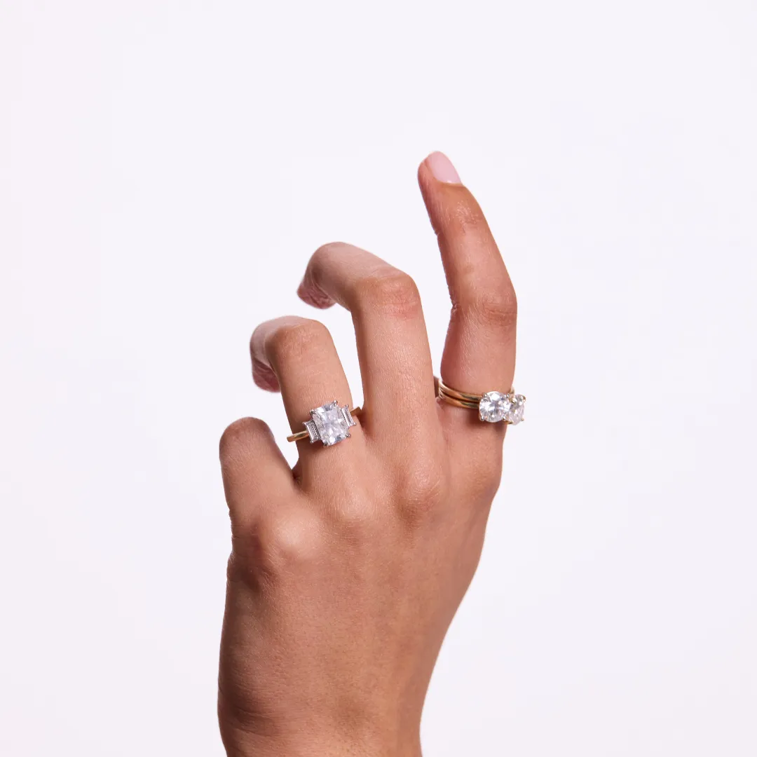 Lila Engagement Ring - Yellow Gold