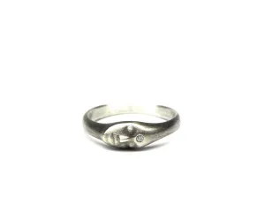 Little Grey Lady Ring with Diamond