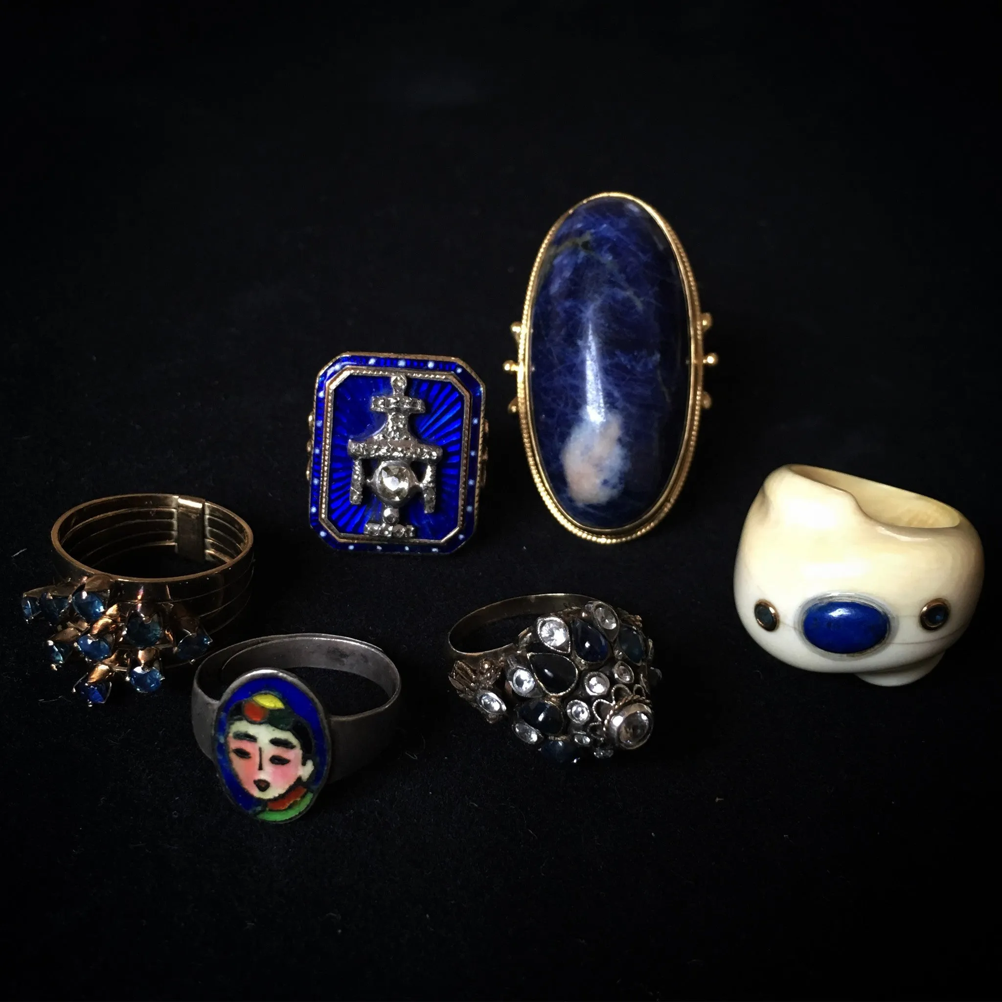 Massive 18k Sodalite Ring