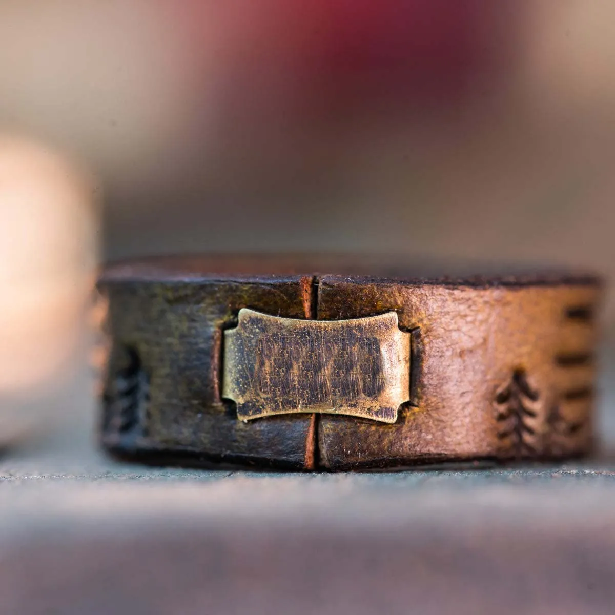 Mountains Leather Ring | Dark Olive