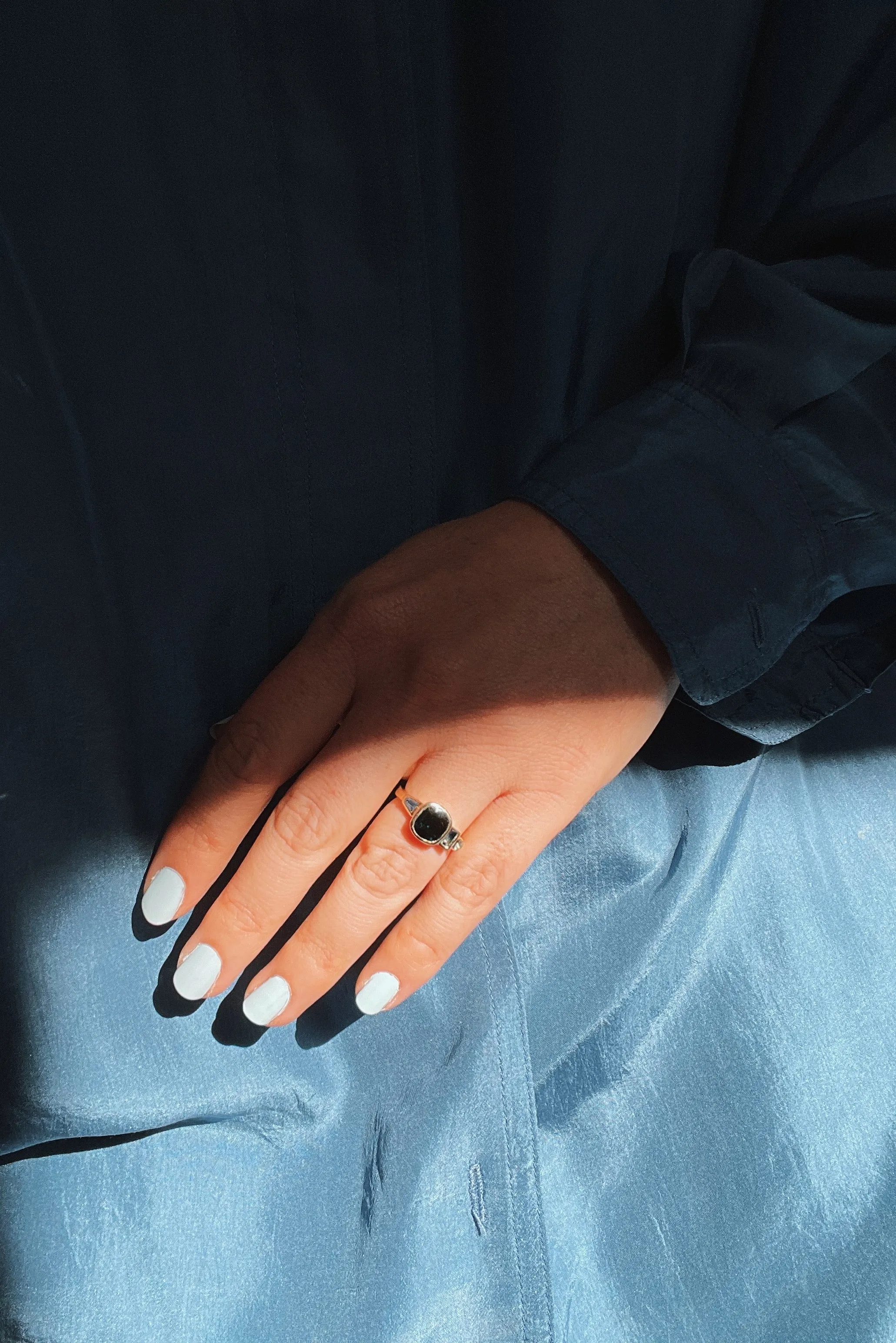 Nyx Ring