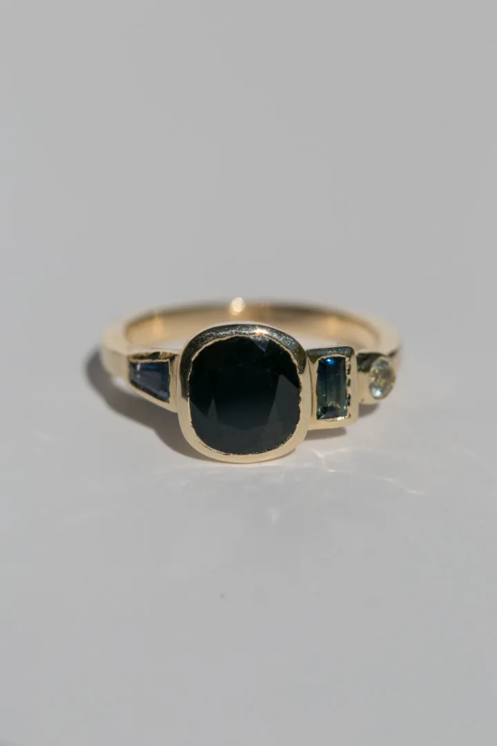 Nyx Ring