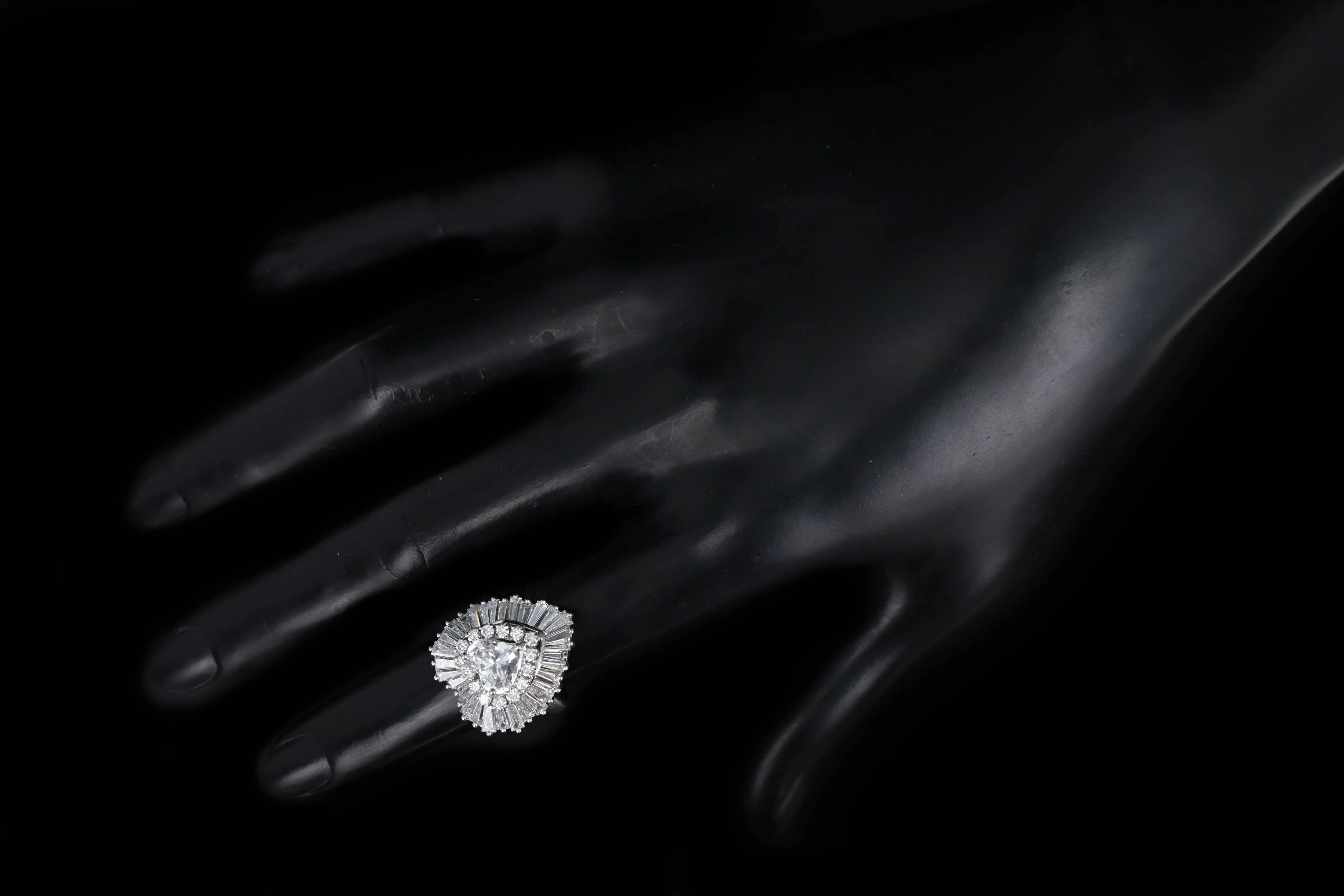Platinum 1.5 Carat Heart Shape Diamond Ballerina Convertible Pendant Ring