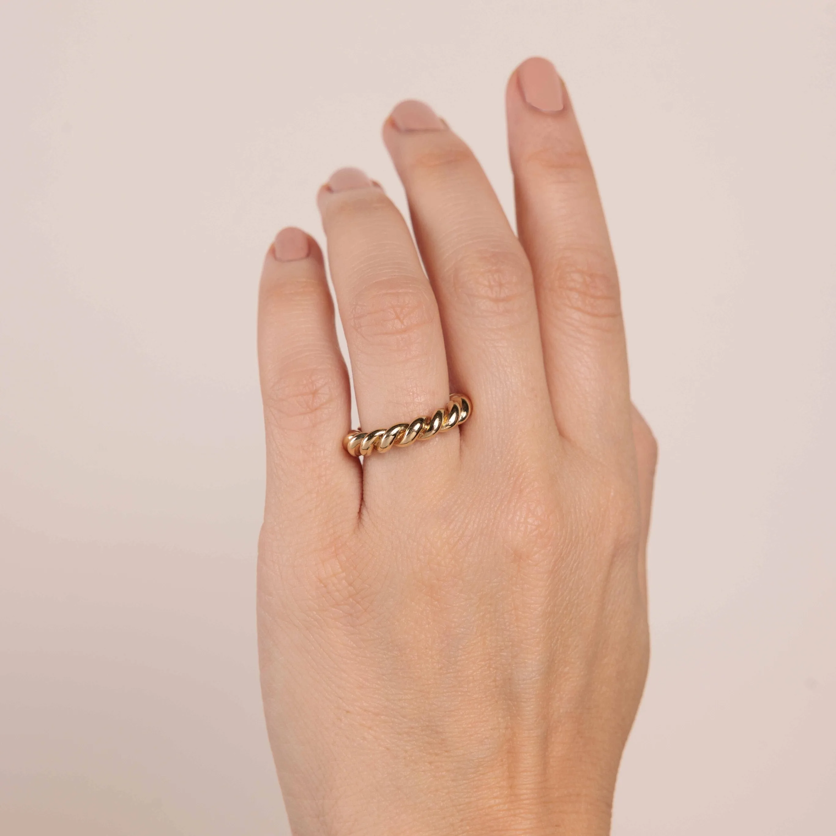 Pure Gold Thick Twisted Rope Ring