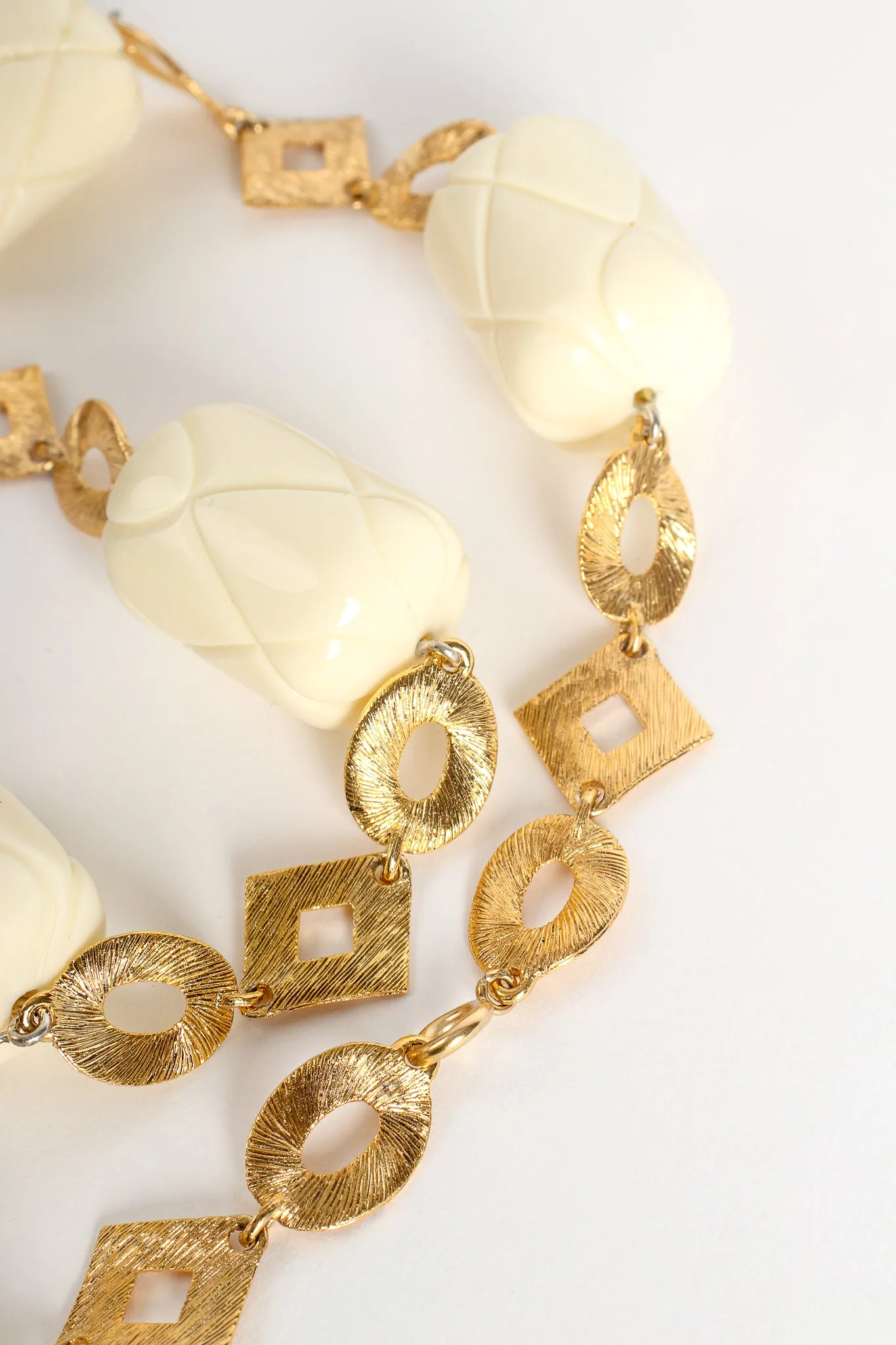 Quilted Barrel Bead Necklace