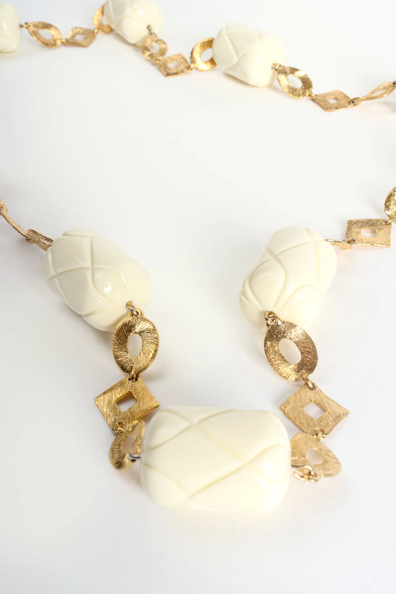 Quilted Barrel Bead Necklace