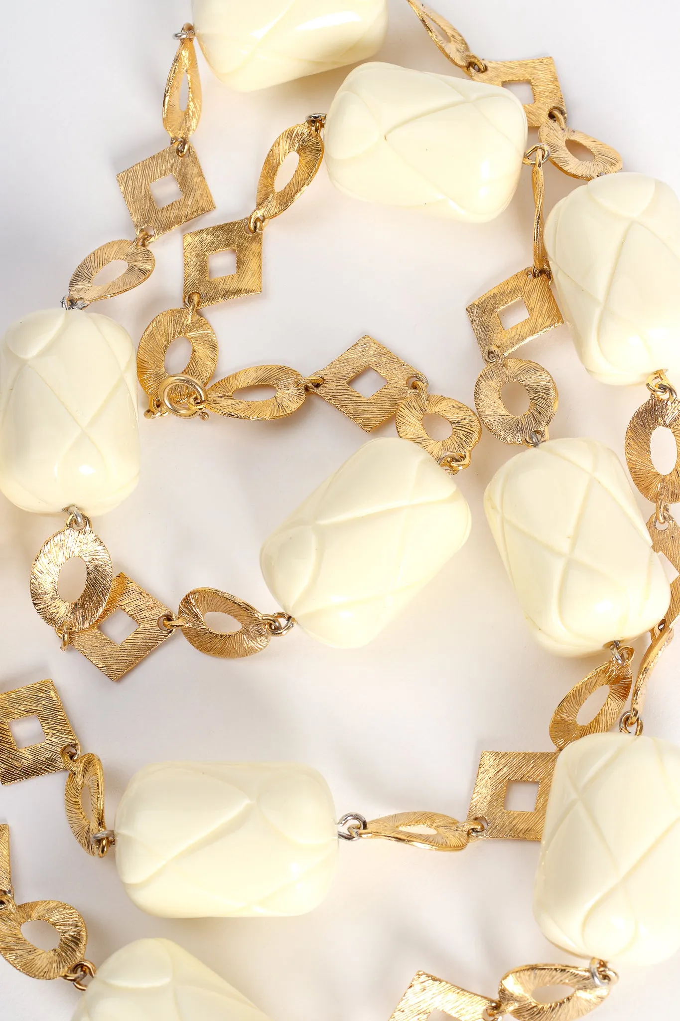 Quilted Barrel Bead Necklace